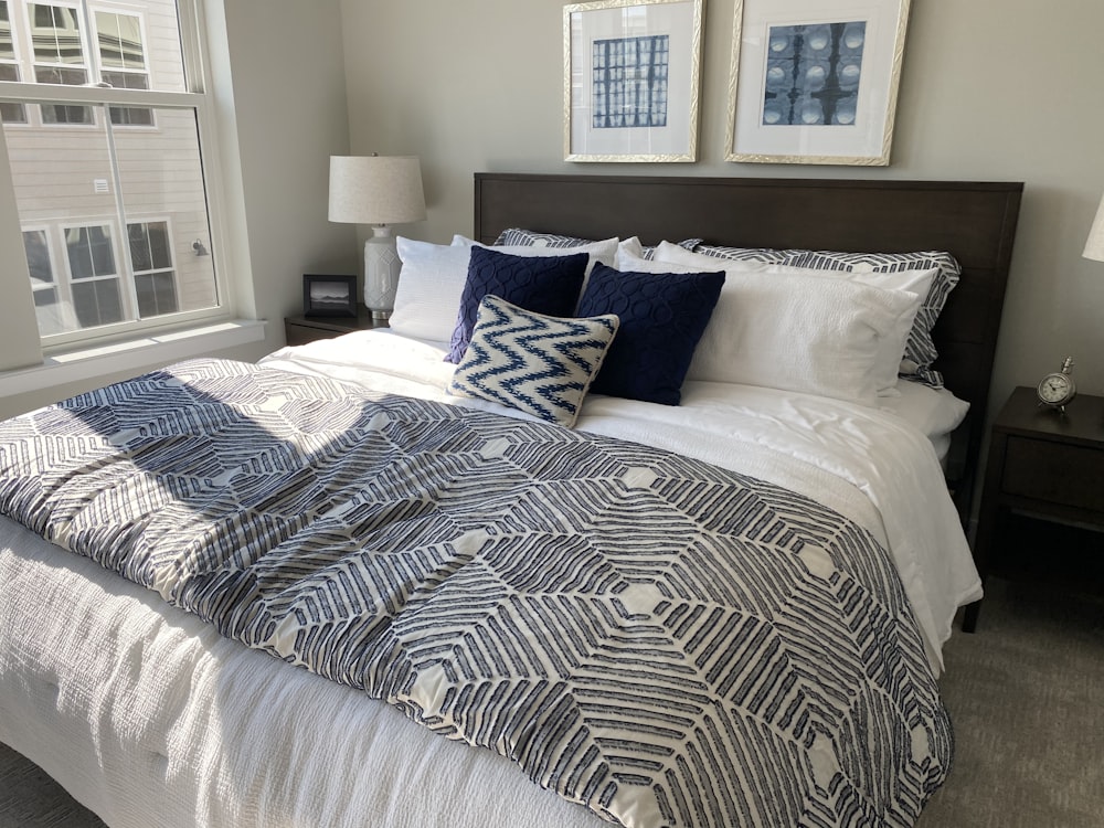 white and blue bed linen