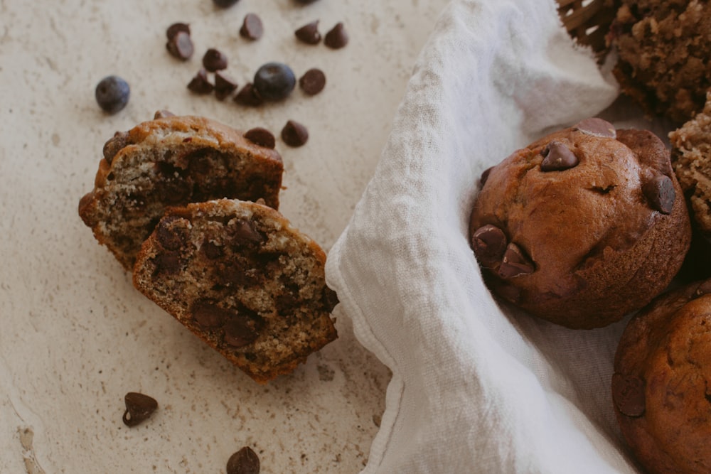 brown bread on white textile