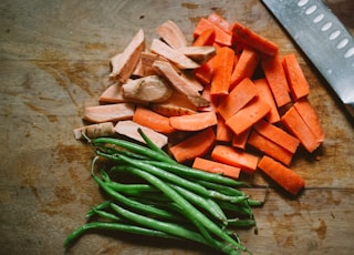 sliced carrots on chopping board