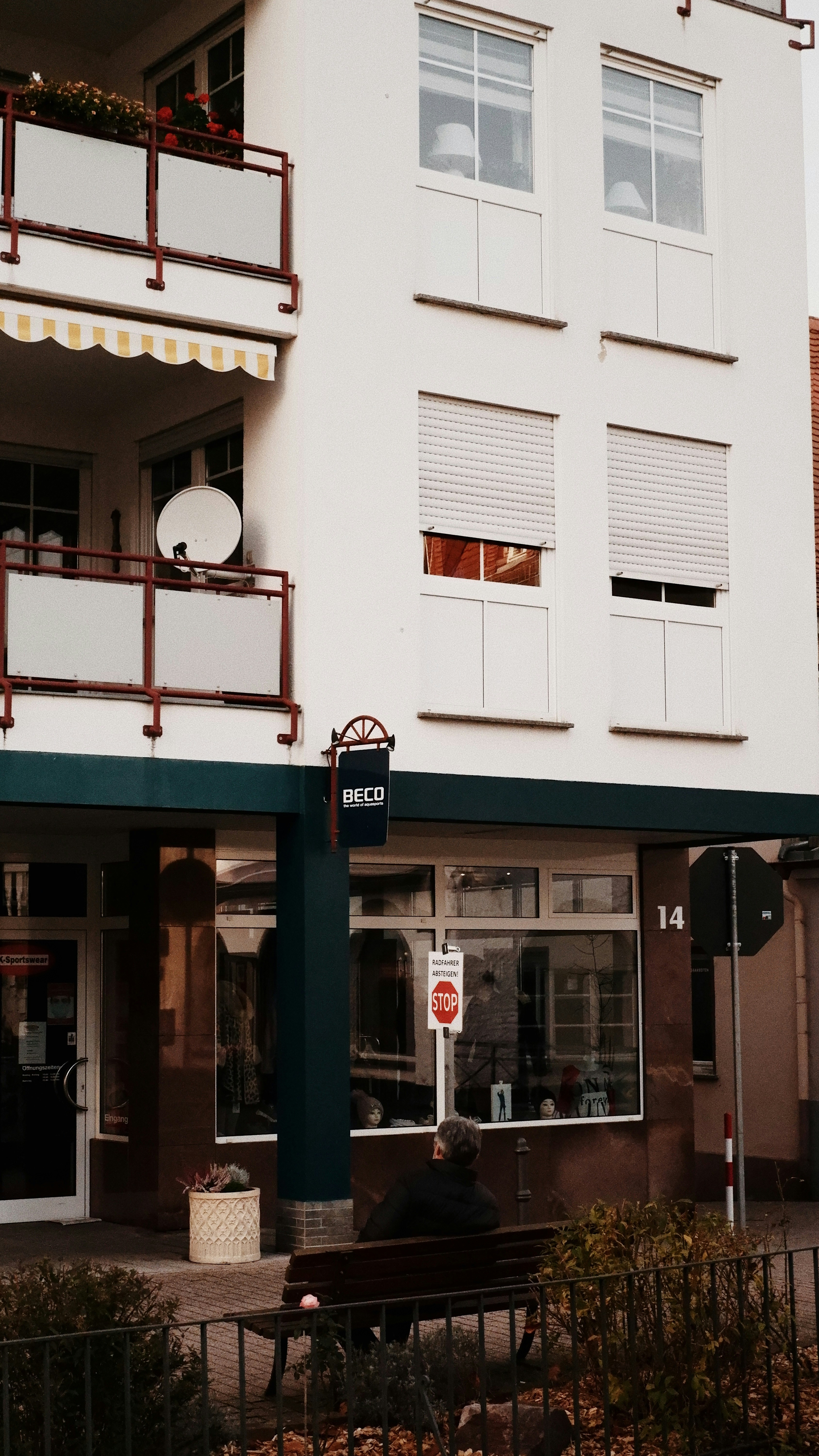 Photo by lucadahsavage