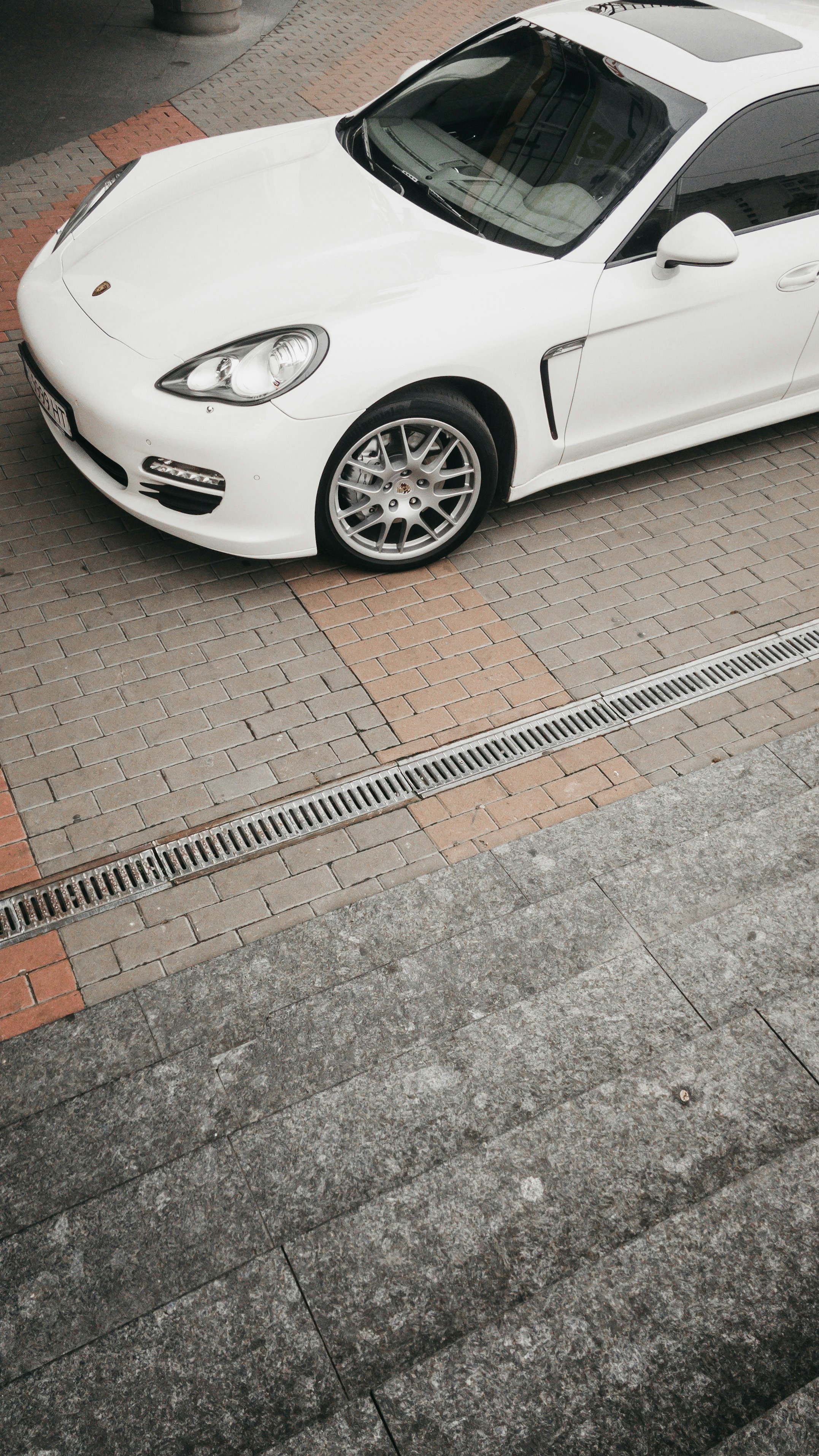 Photo by eugenechystiakov