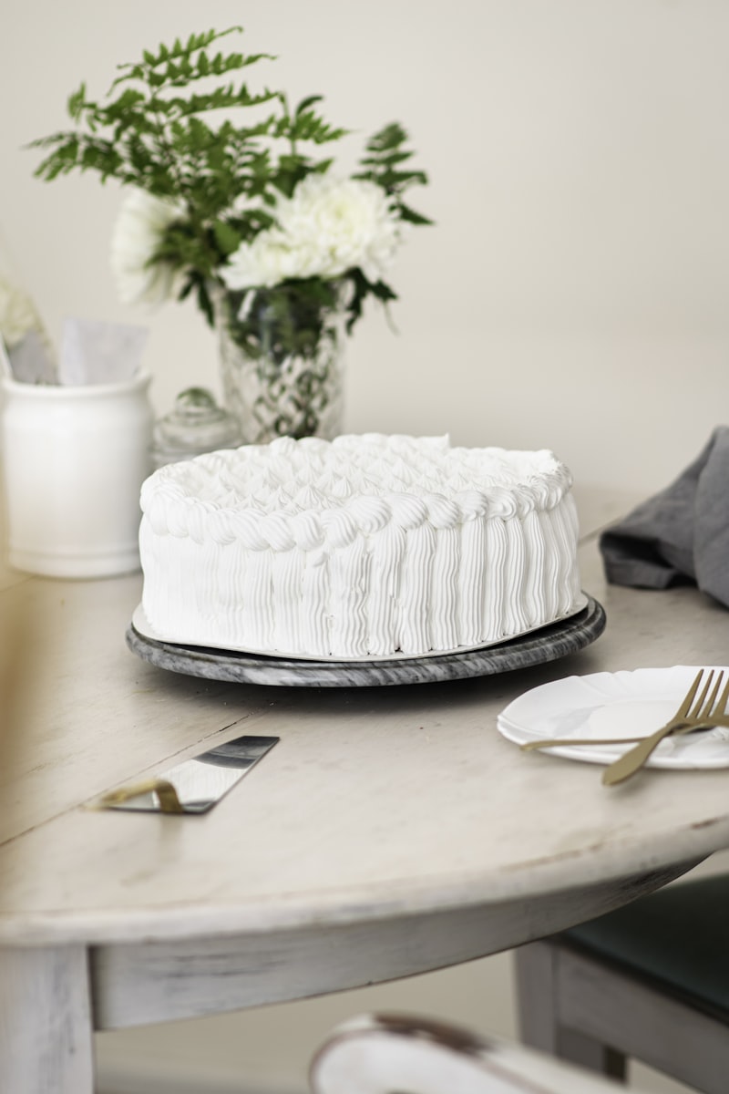 Minimalistična torta