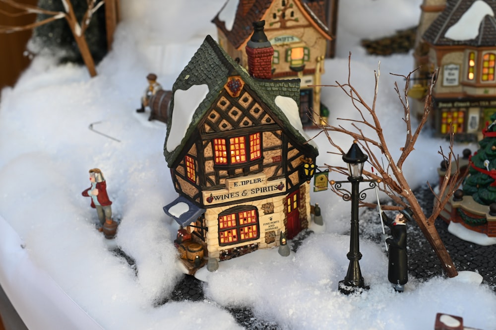 brown and black house miniature