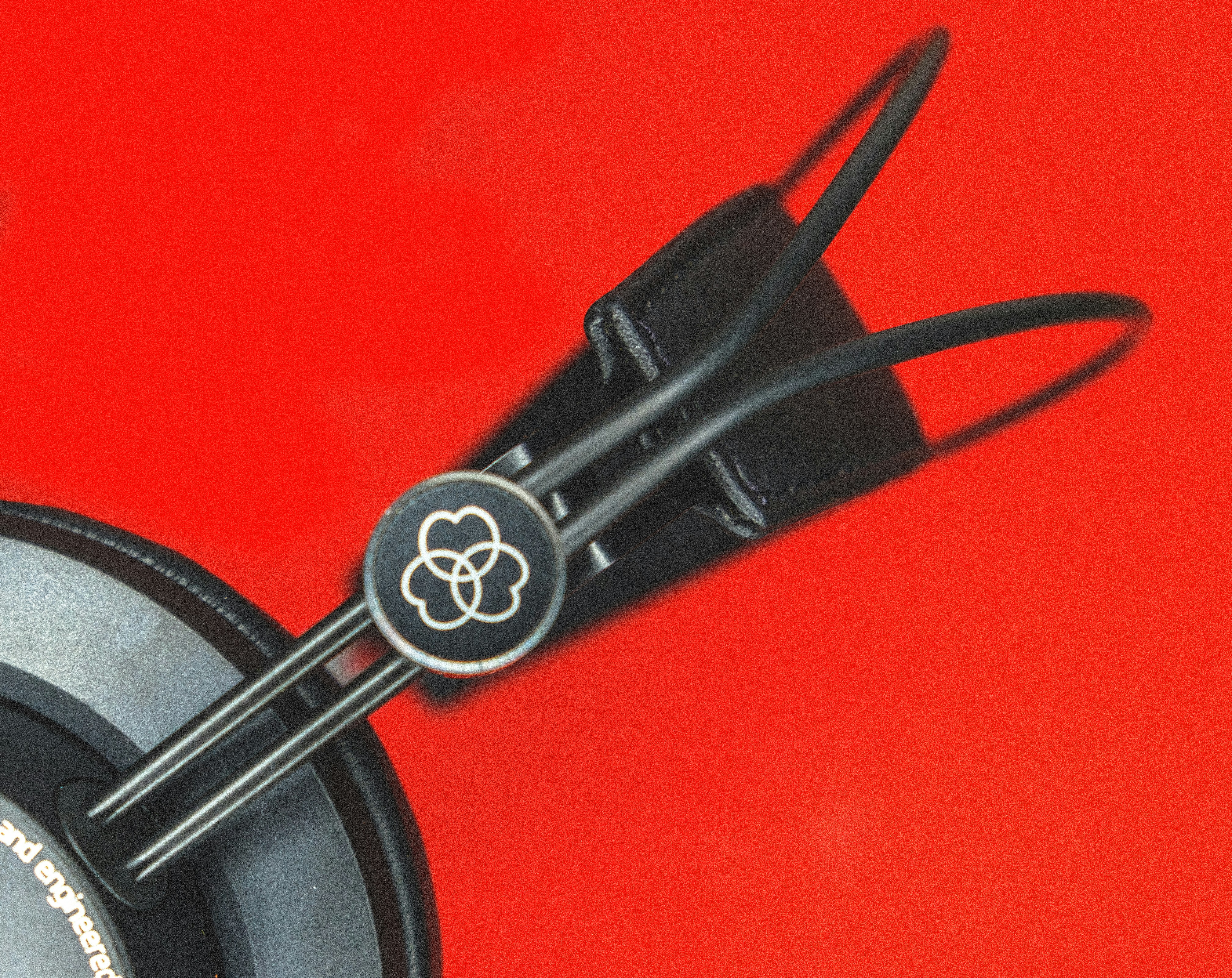 Still life headphones IV detail