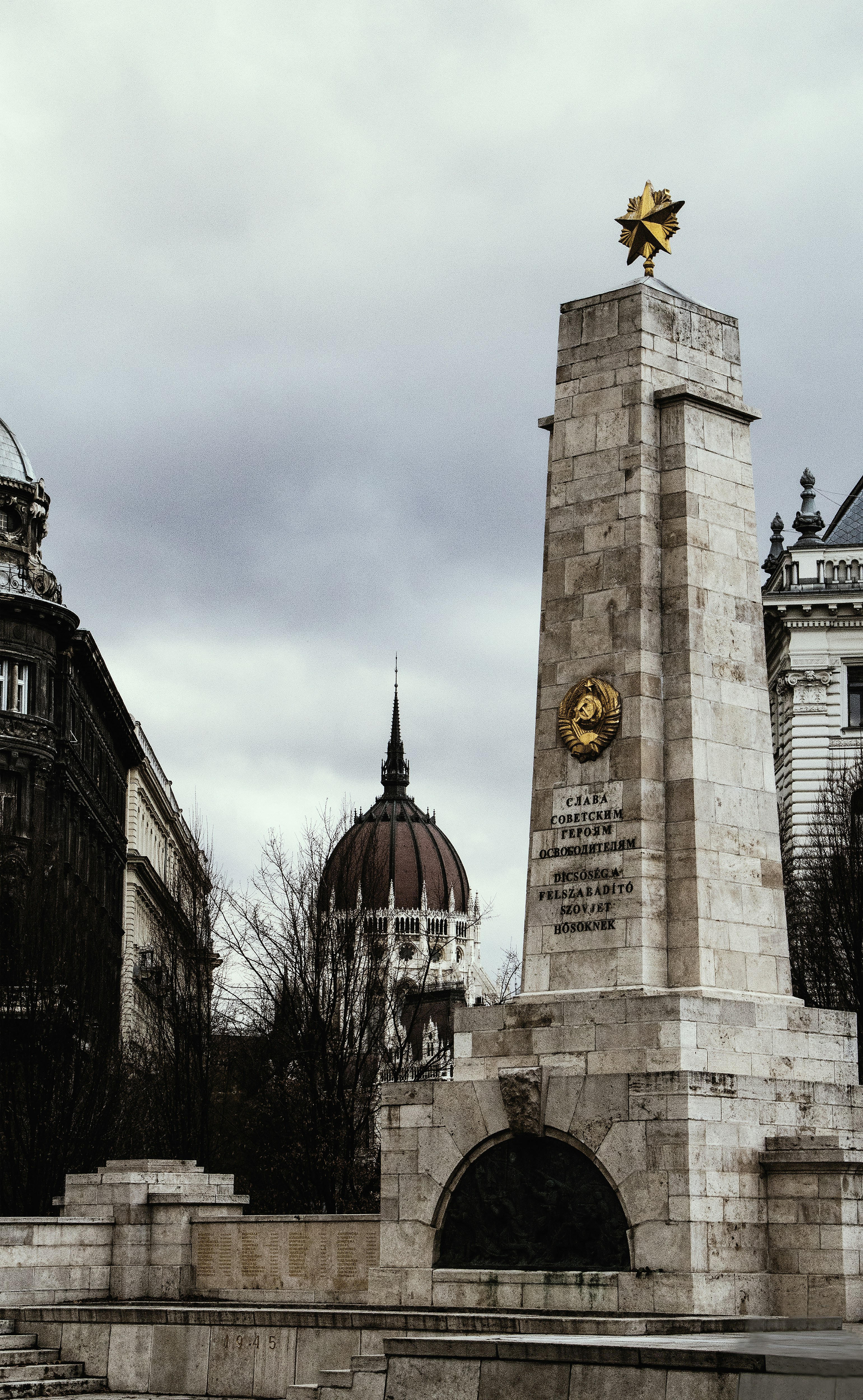 Advanced Server Rendering for NFT Galleries (2026): Performance, SEO and Verification