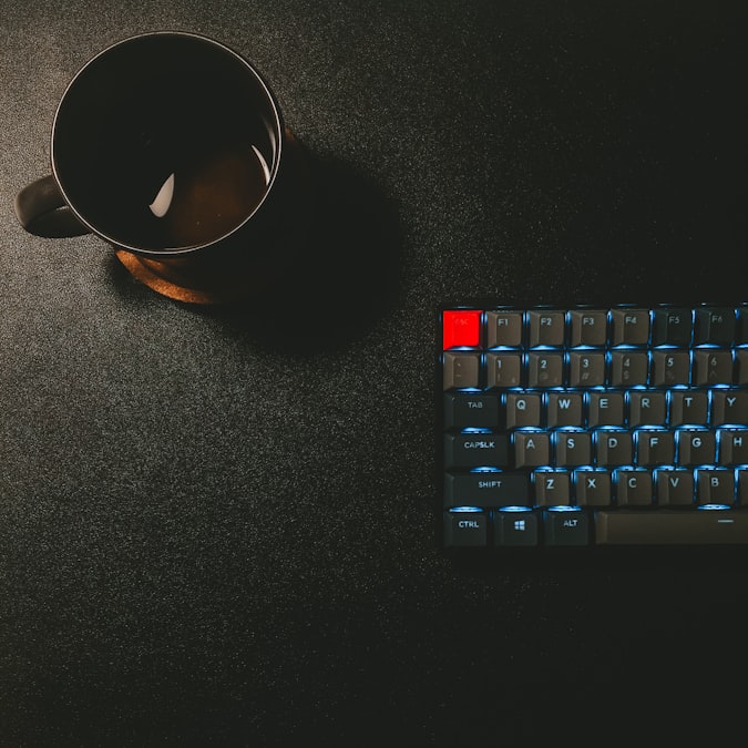 Editorial cover image for The Self-Taught Developer Resume That Beat 40 CS Grads to a ₹22 LPA Offer: 6 Hacks Recruiters Won't Tell You
