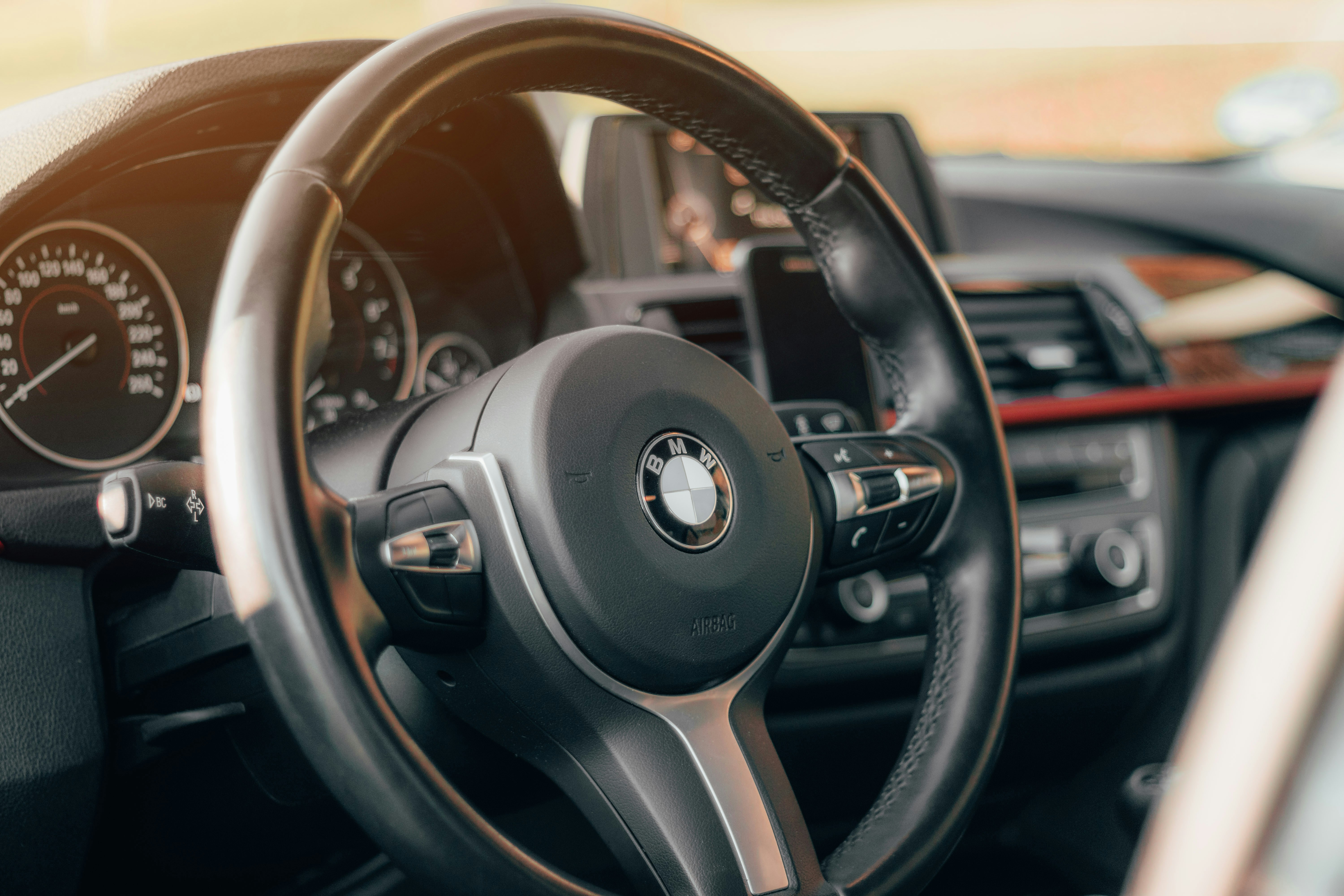 BMW 320i F30 steering wheelby Christian Wiediger