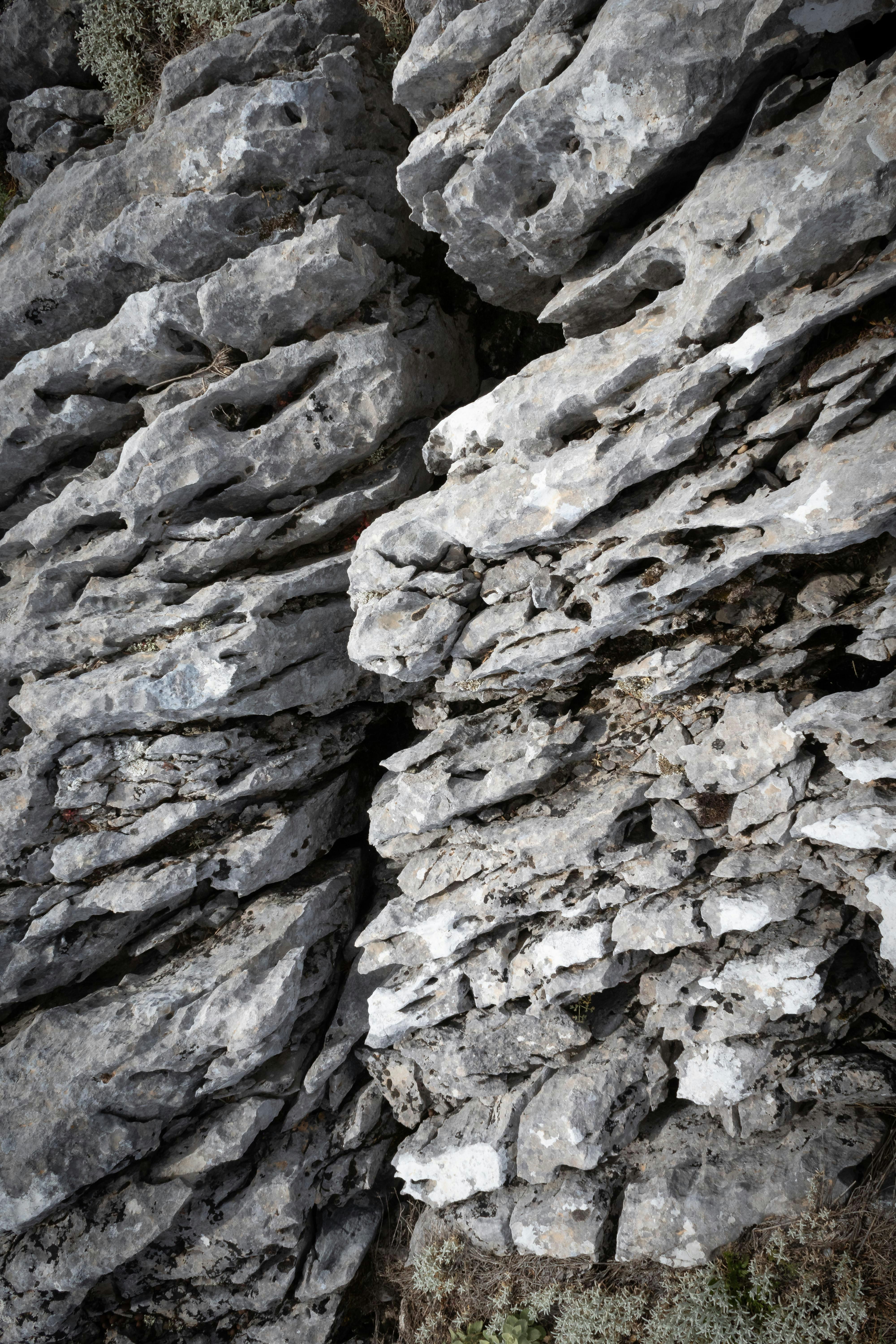 gray and brown rock formation