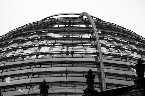 Close-up of the dome’s geometric framework highlighting craftsmanship.