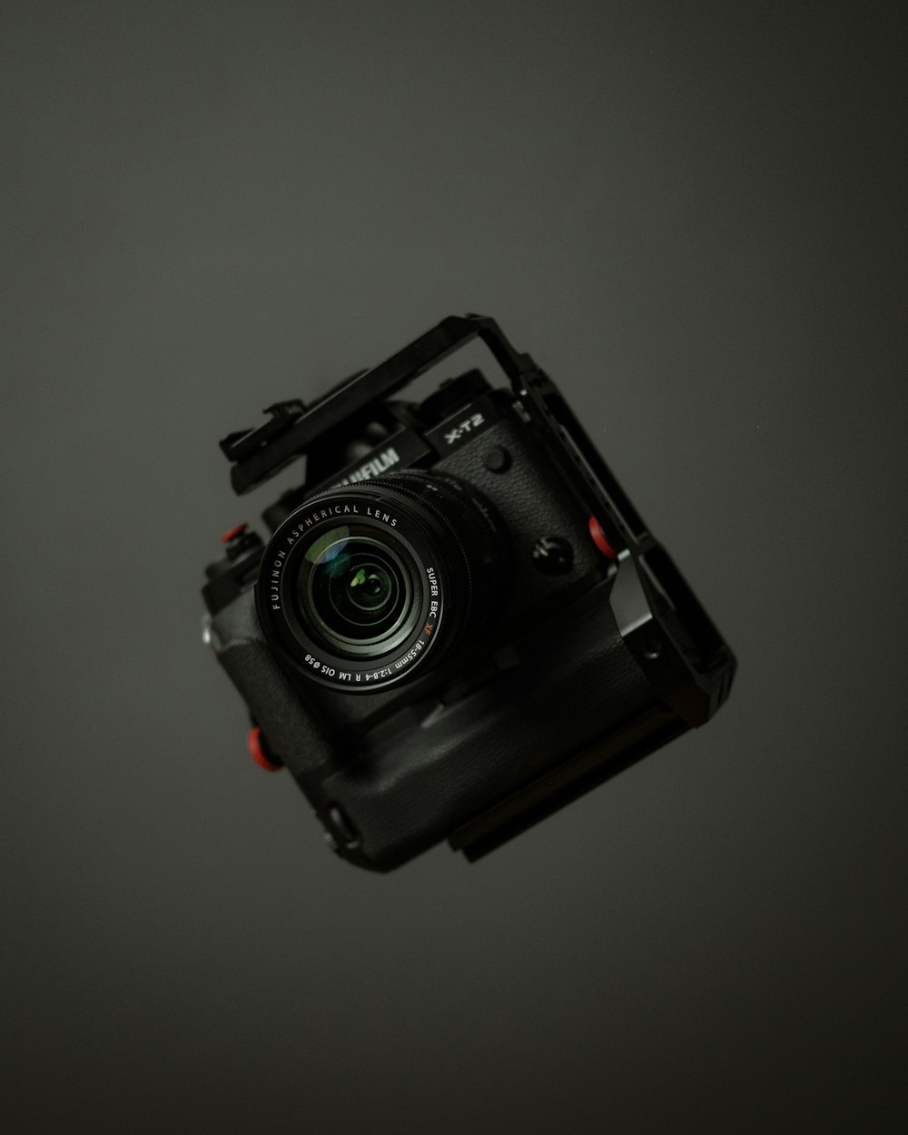 black and gray dslr camera