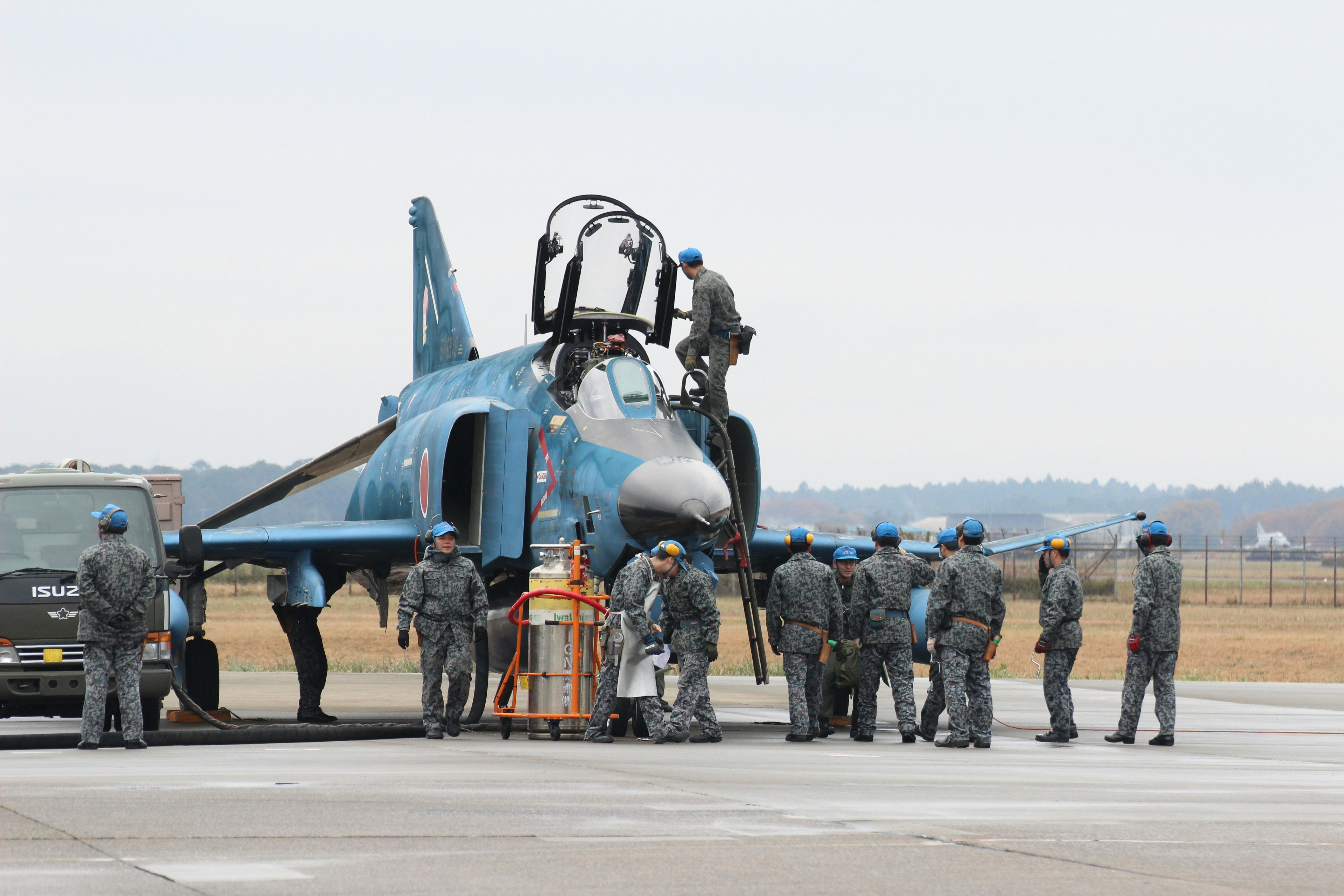 II. Advantages of Using Armored Cars in the Game