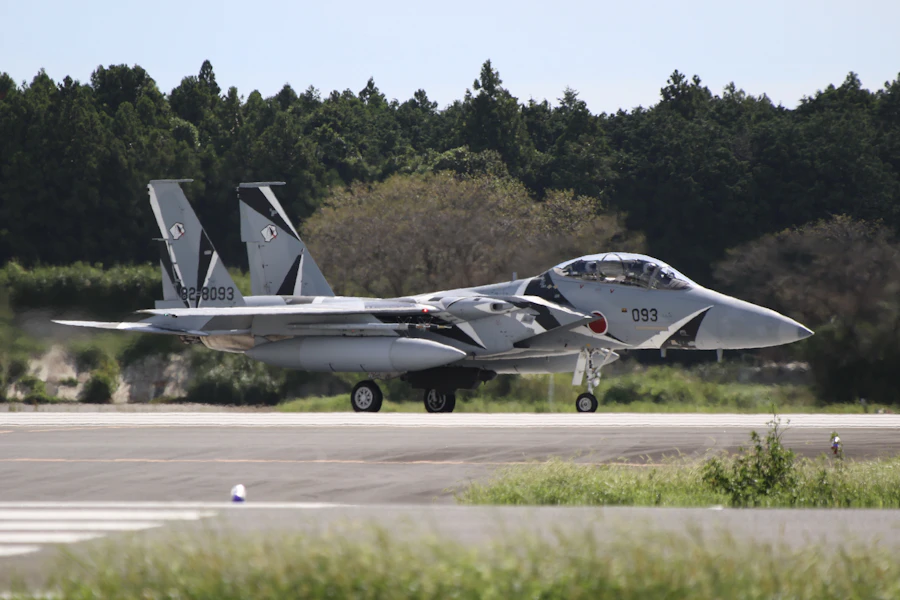 72年目の決断：空自から「航空宇宙自衛隊」へ、軌道上の防衛主権争い