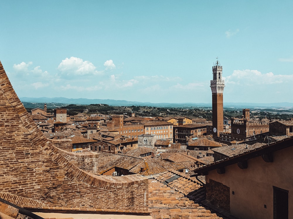 Veduta aerea degli edifici della città durante il giorno