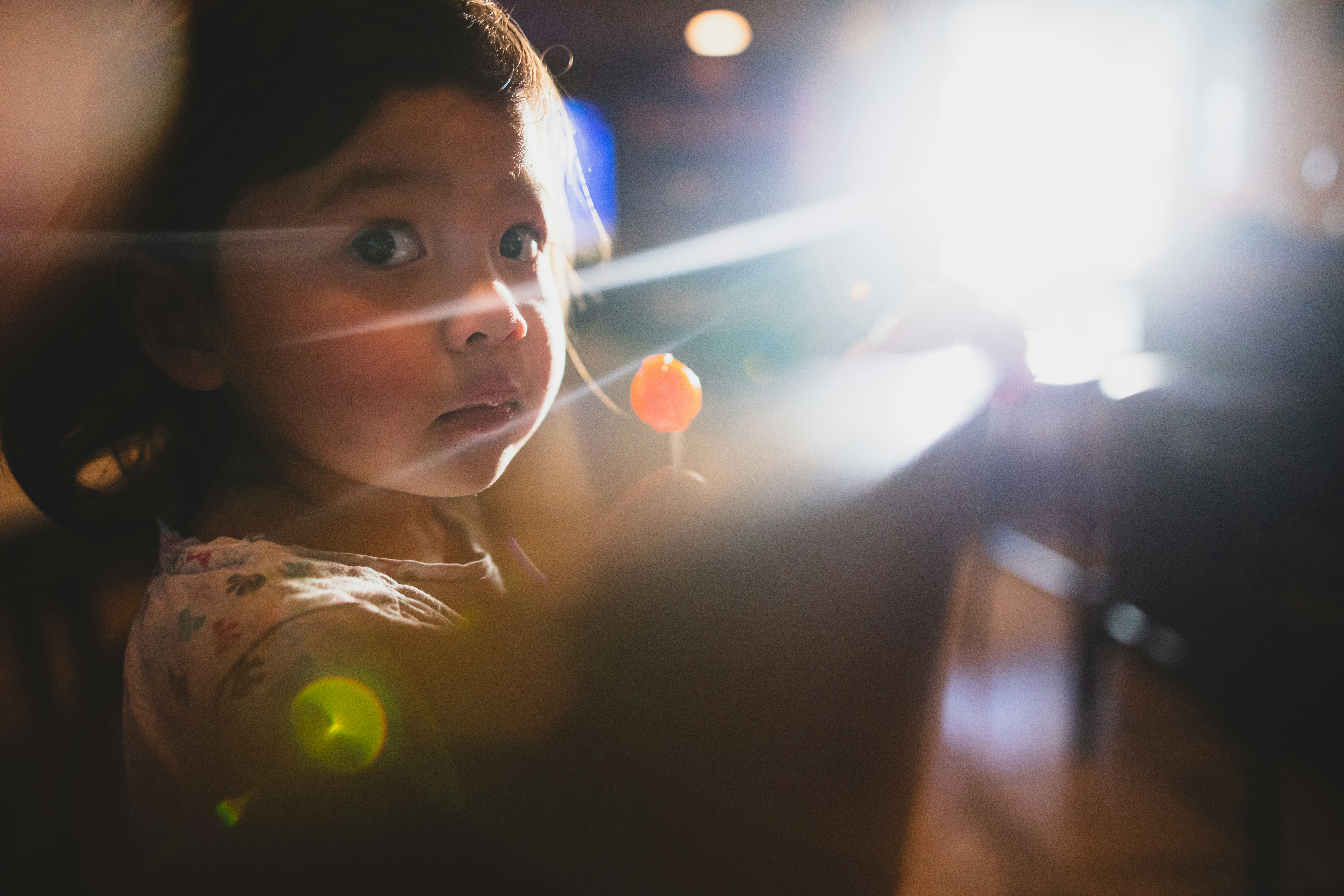 Photo by worldsbetweenlines