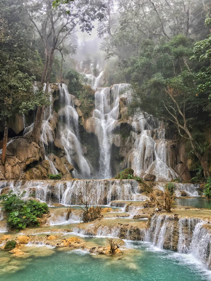 Luang Prabang & Kuang Si Discovery