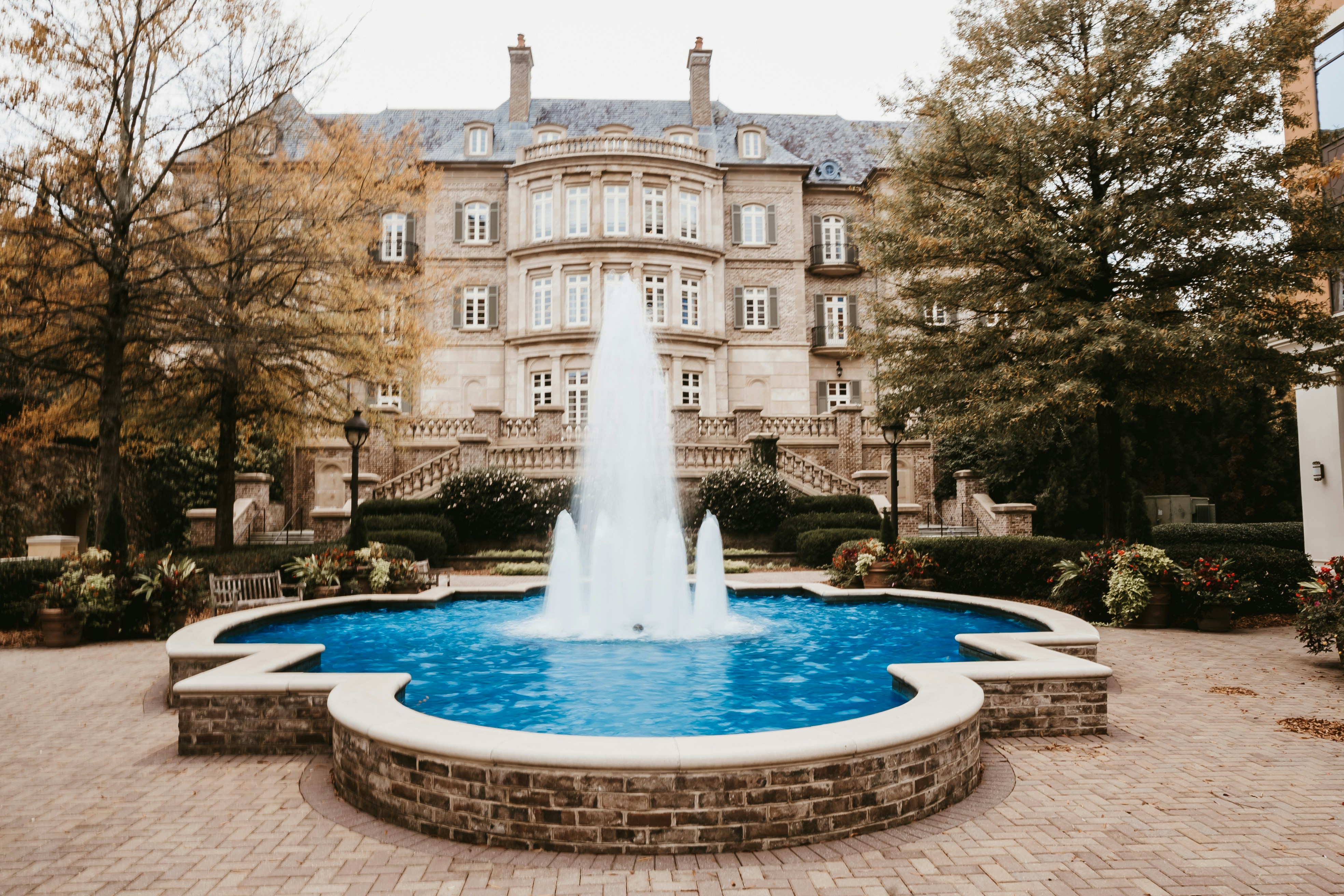 Modern Outdoor Fountains