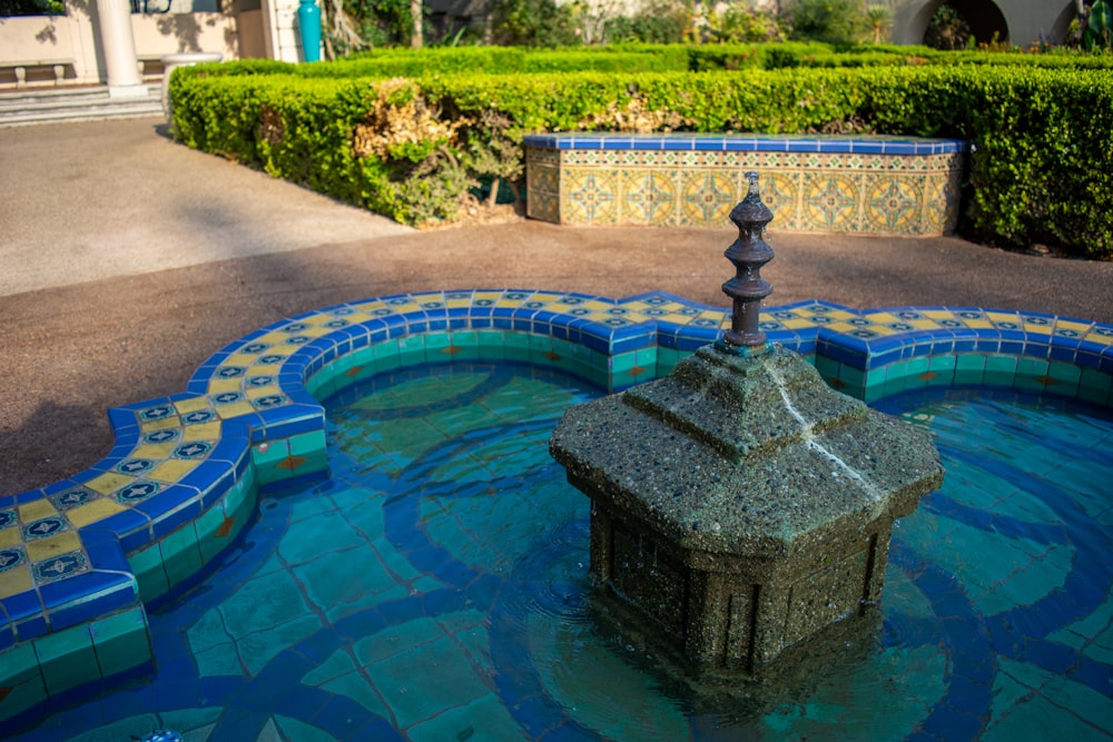 black and gray outdoor fountain