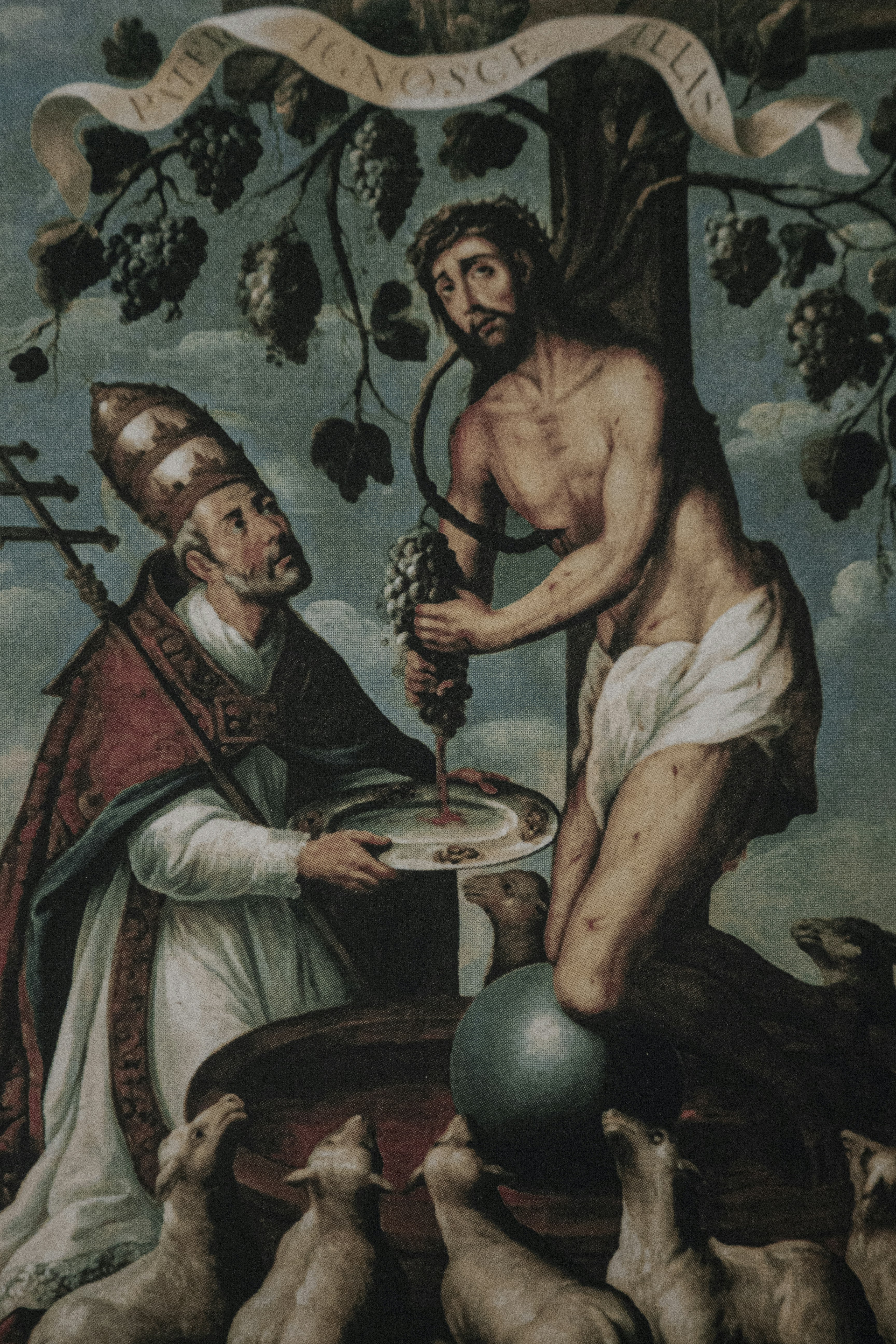 mujer en pintura de vestido blanco