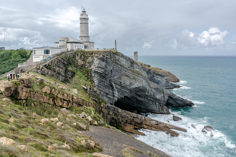 Most Aesthetic Cafes in Santander for Photos and Good Coffee
