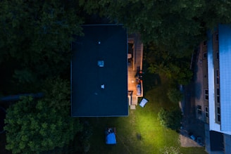 black and blue basketball hoop