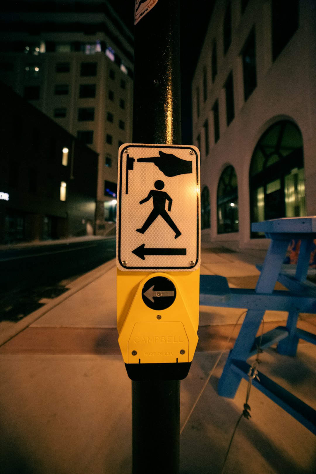 yellow and black stop sign