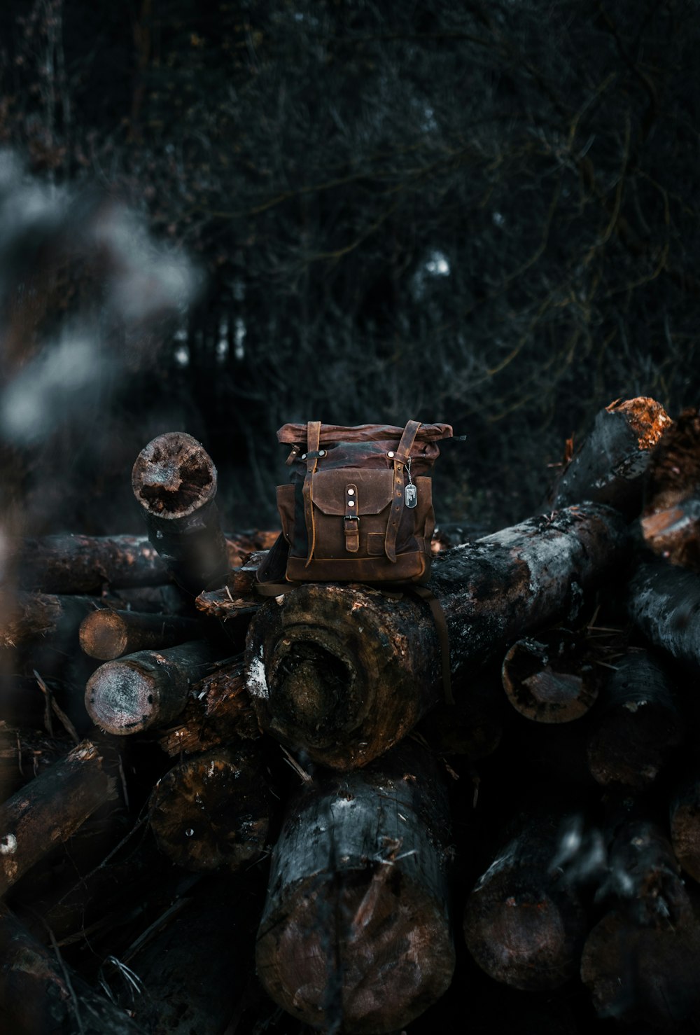 brown and black fire pit