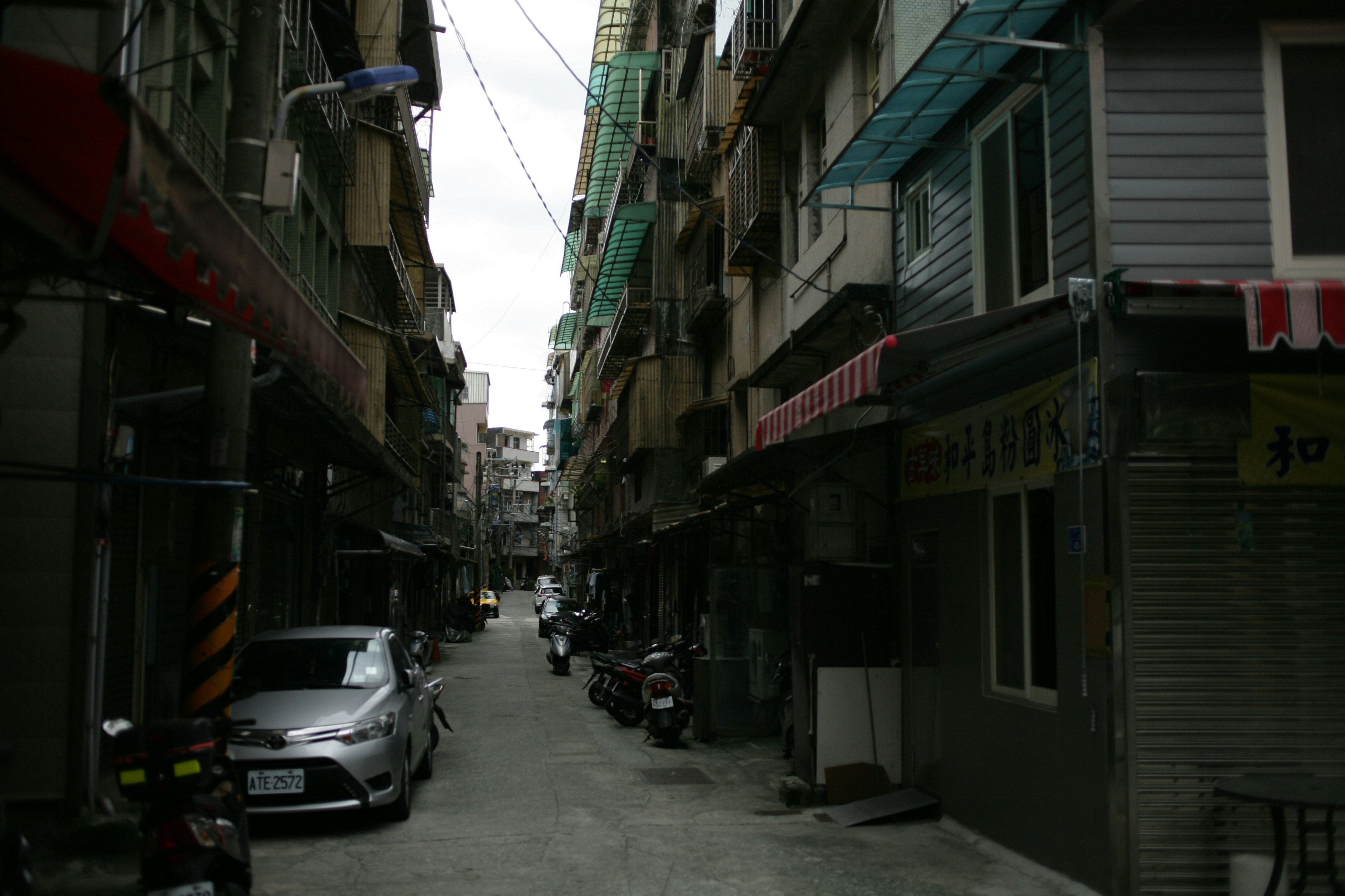 ラオパサ・フェスティバル・マーケット