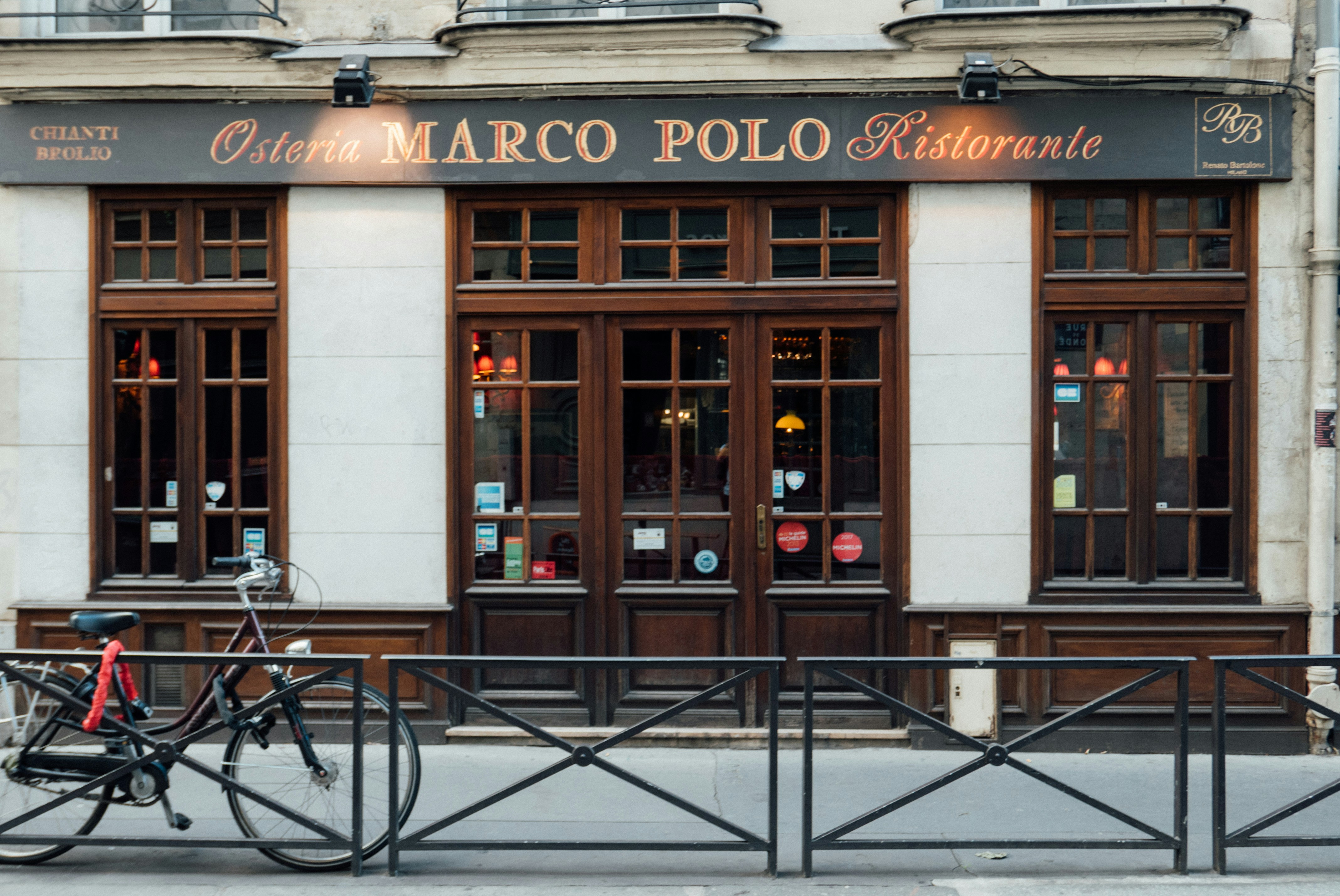 brown and black wooden restaurant