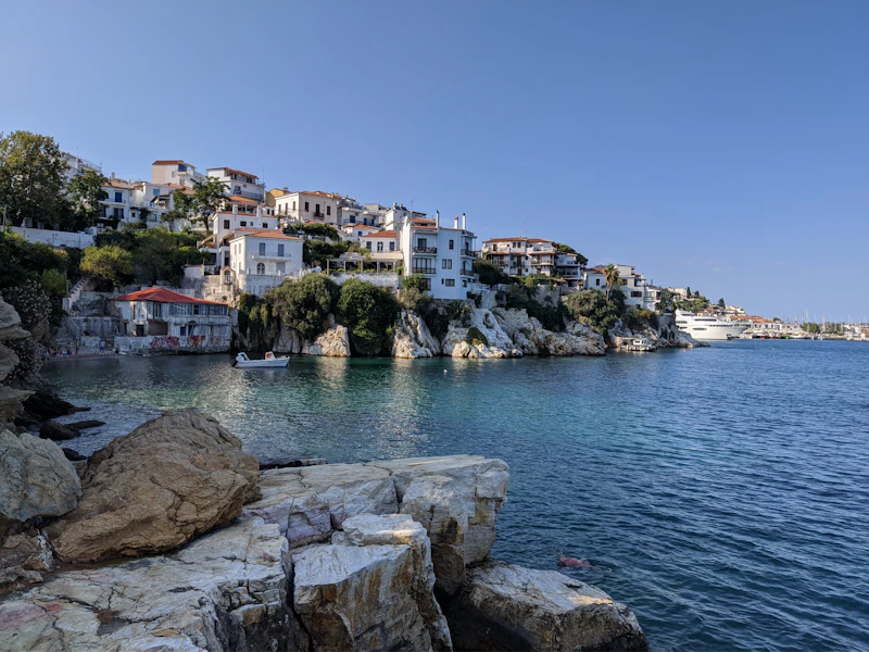 Best Cafes in Skiathos That Locals Actually Go To