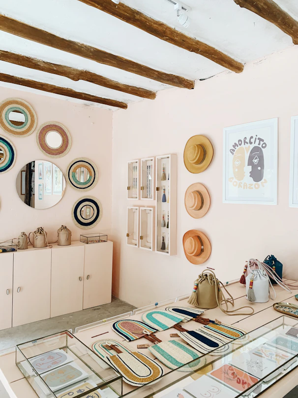 Retail store with clean visual merchandising
