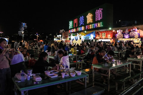 ＊桃園＊藝文特區的泰式料理神祕市集。結合雲南新疆多元創意餐點。聚餐首選的美食饗宴=泰集泰式料理餐廳Thai Bazaar桃園藝文店