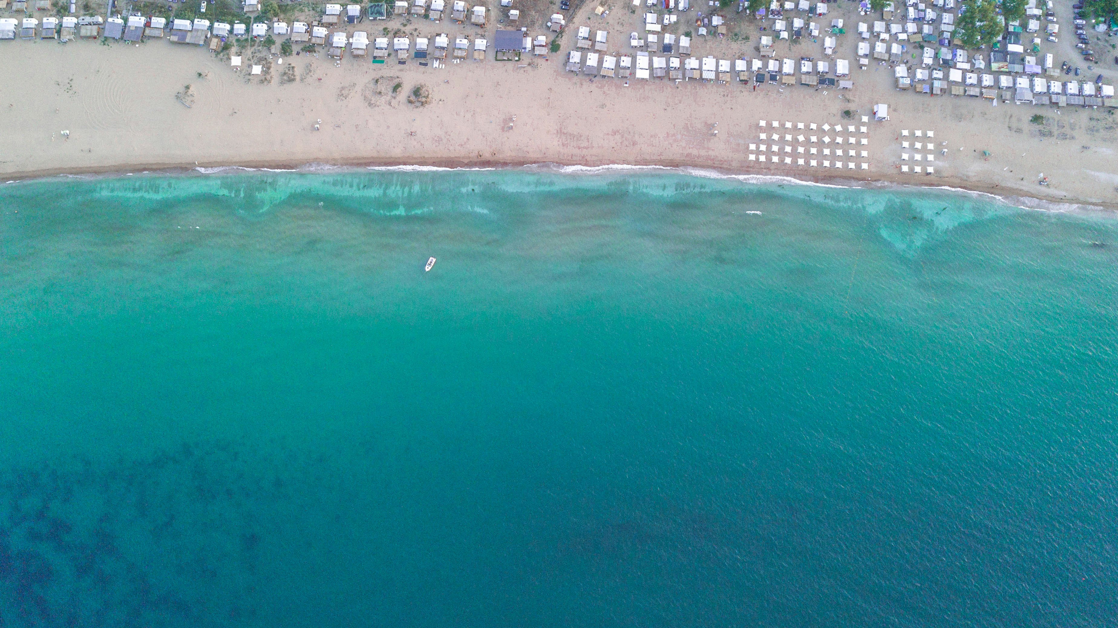 Photo by superstraho