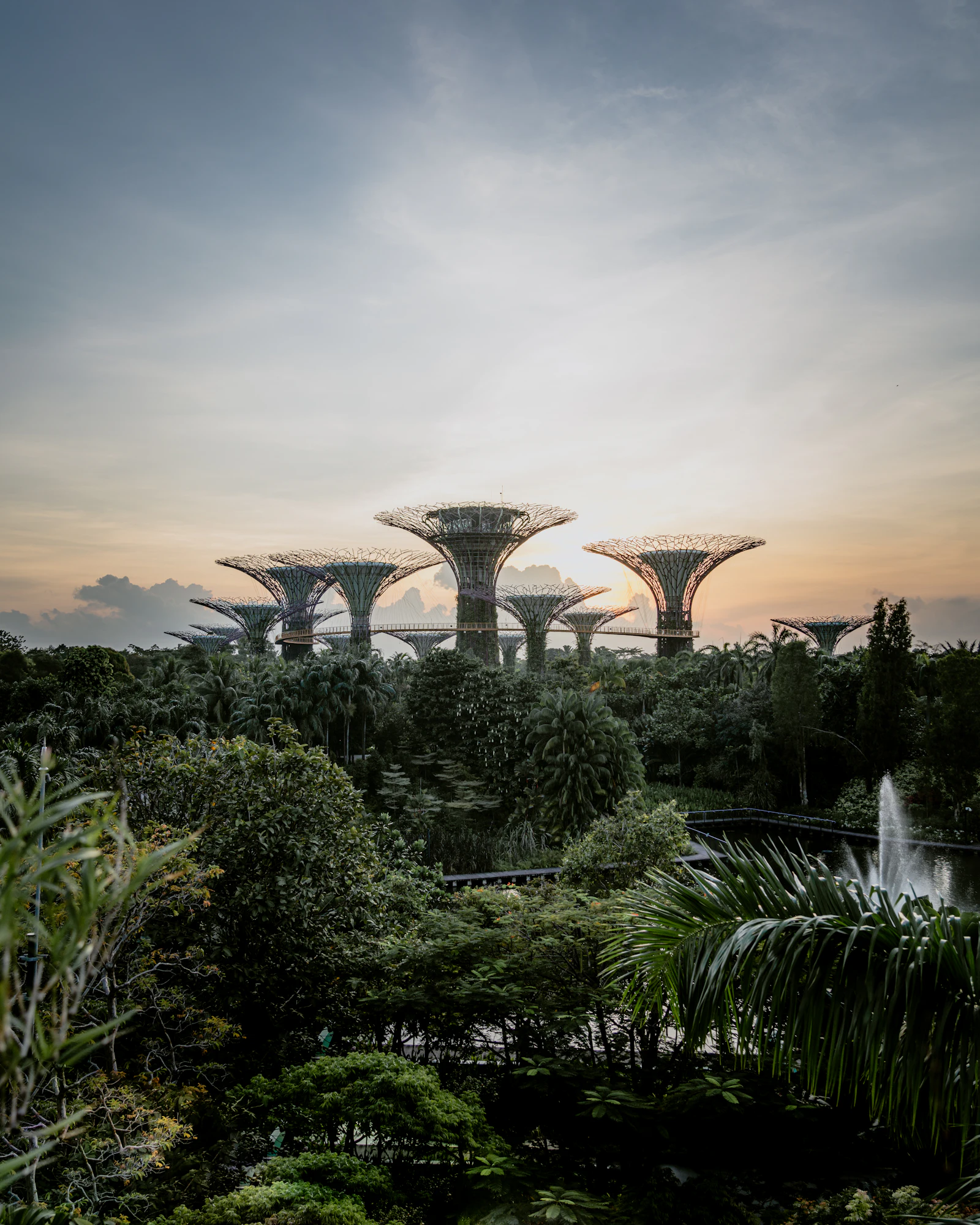 Singapura 2H1M mulai Rp2,89 juta