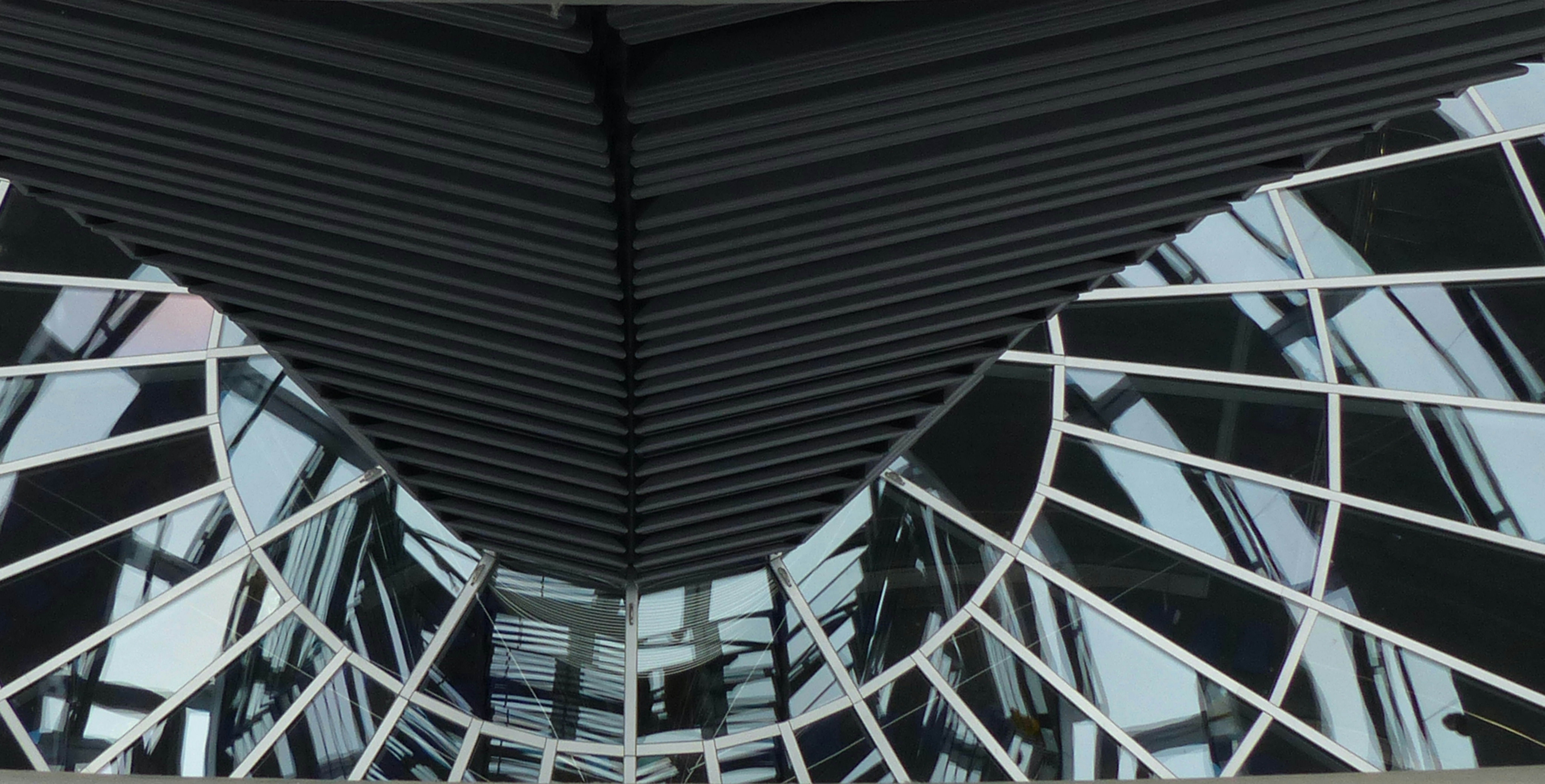 Photo by planimetrica