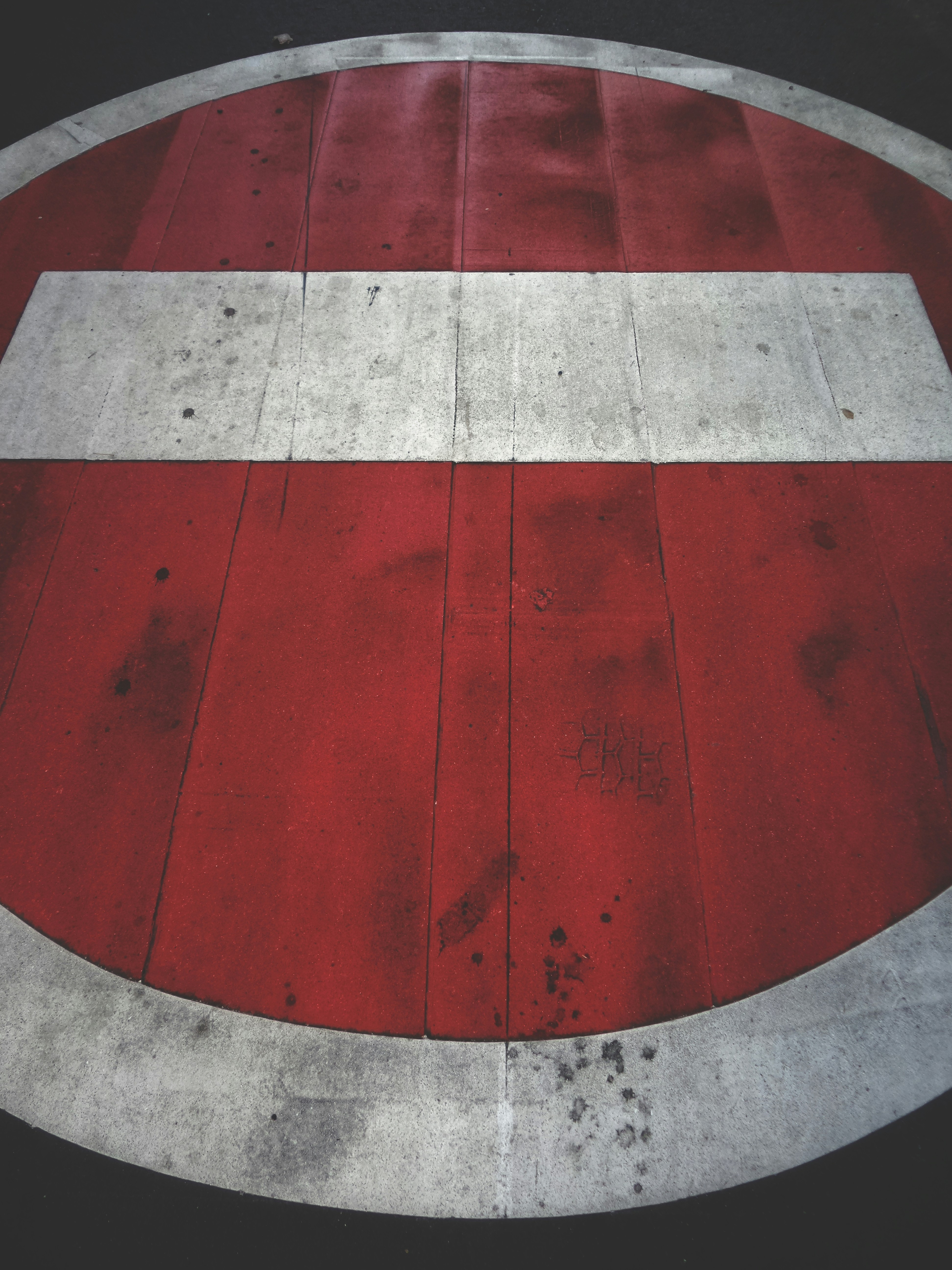 Photo by possessedphotography