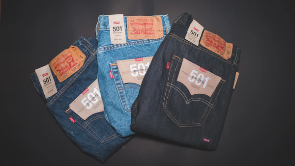Jean mom fit
