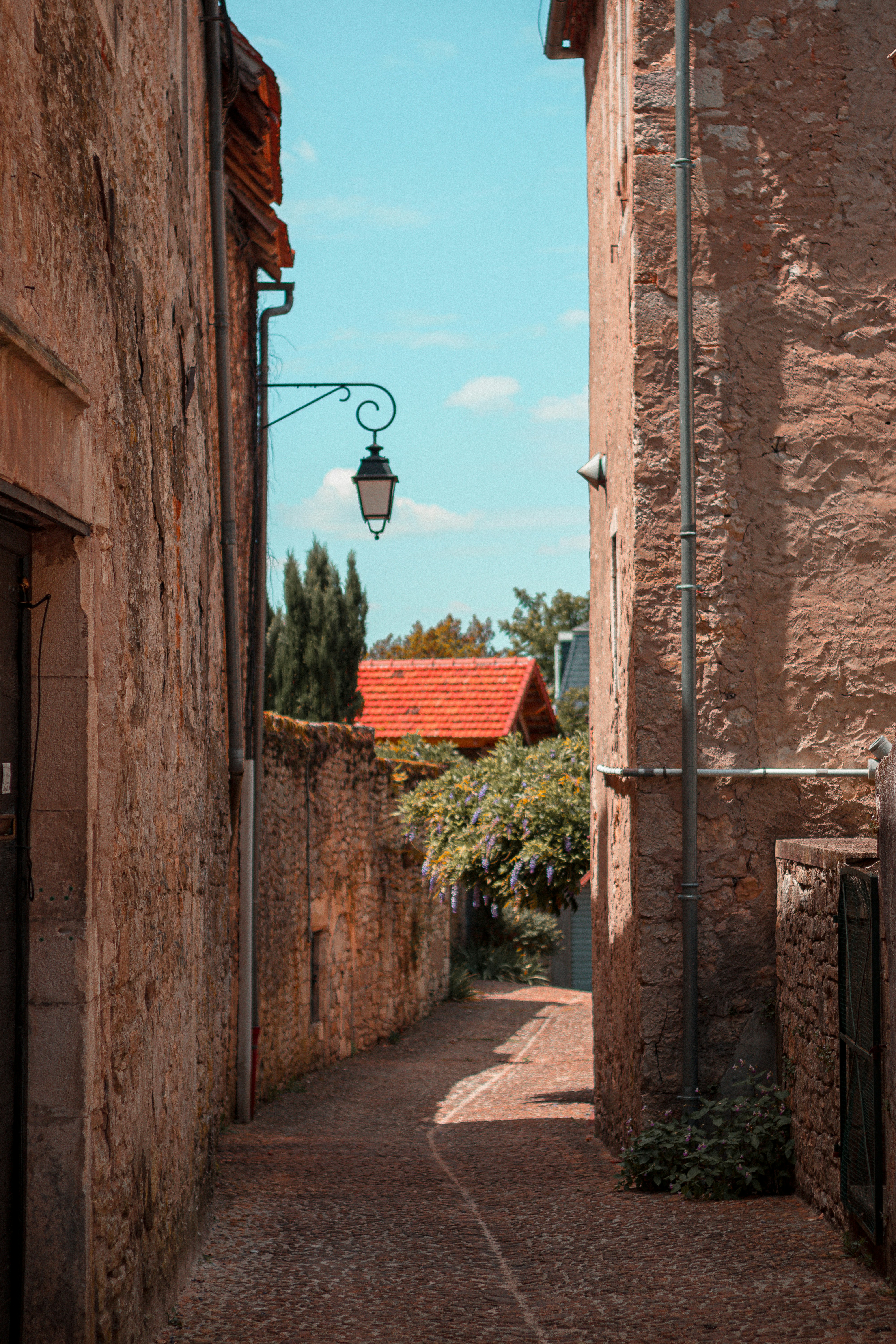 Photo by valentinlacoste