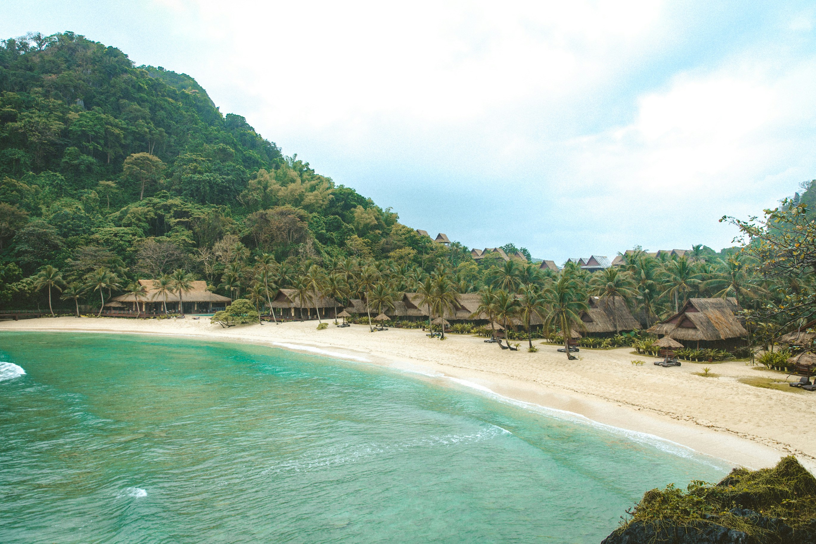 Cauayan Island Resort (@cauayanislandresort) | Unsplash 사진 커뮤니티