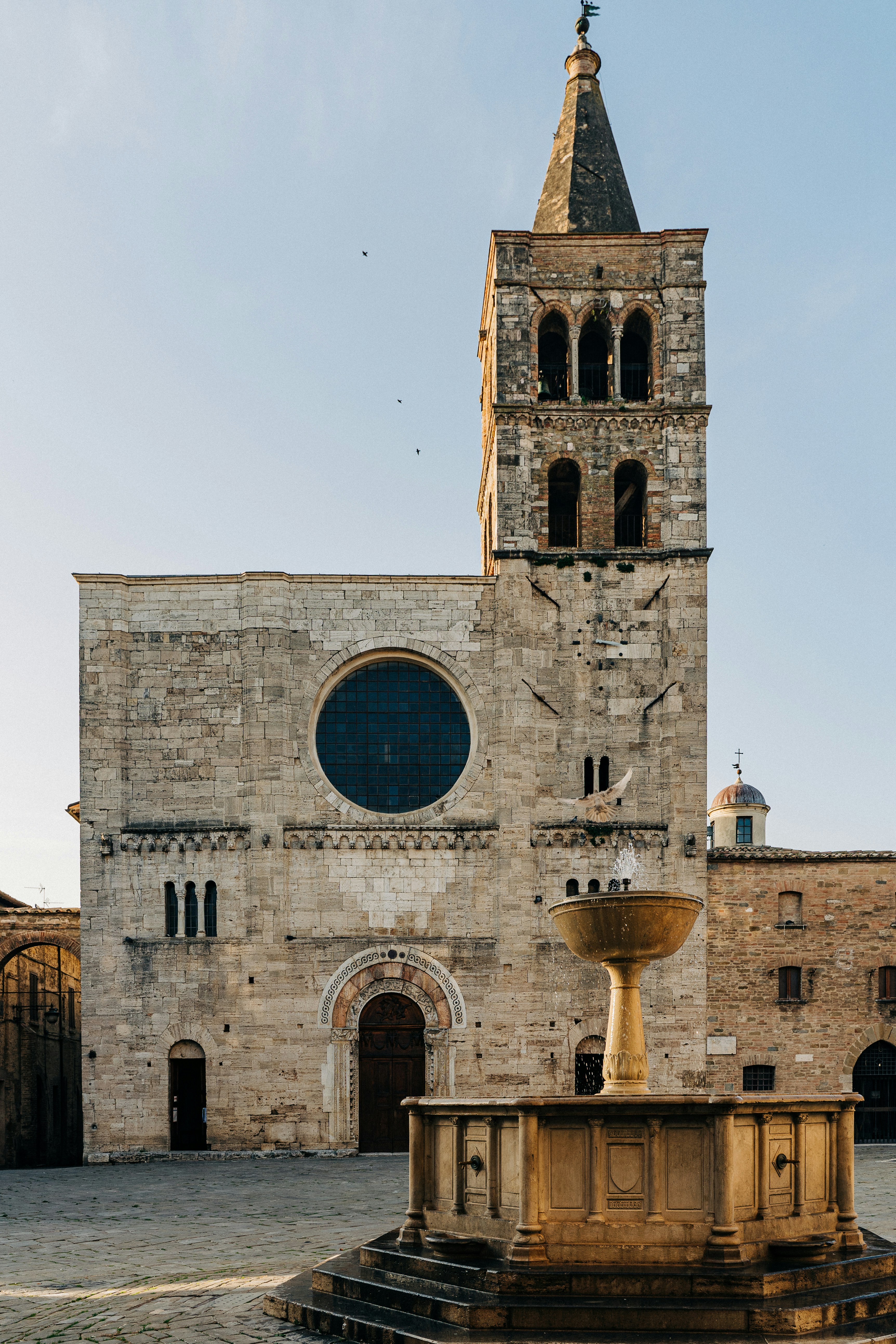 Photo by gabiontheroad