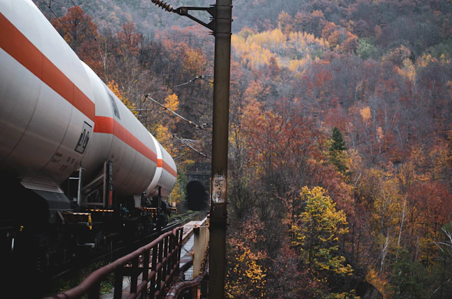 21-Day USA & Canada Rail Itinerary: Budget October Fall Foliage