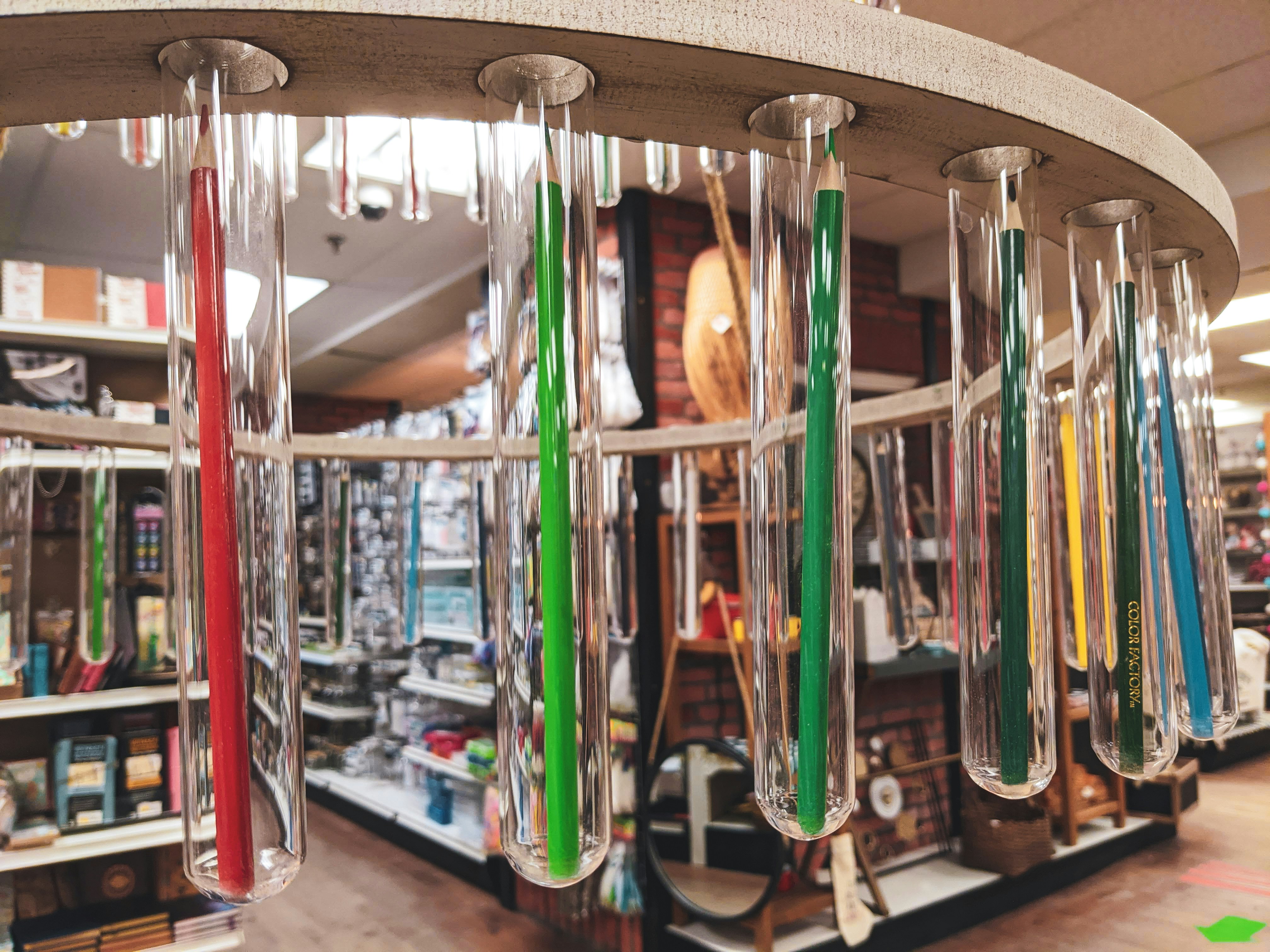 Pengaruh Modal, Tingkat Pendidikan dan Teknologi terhadap Pendapatan Usaha Mikro Kecil dan Menengah (UMKM) di Kawasan Imam Bonjol Denpasar Barat Image