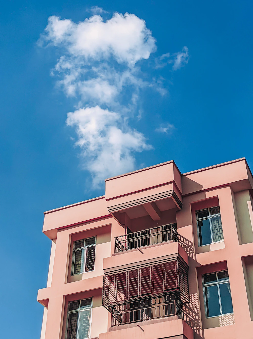 The kind of homes we paint across North Shore