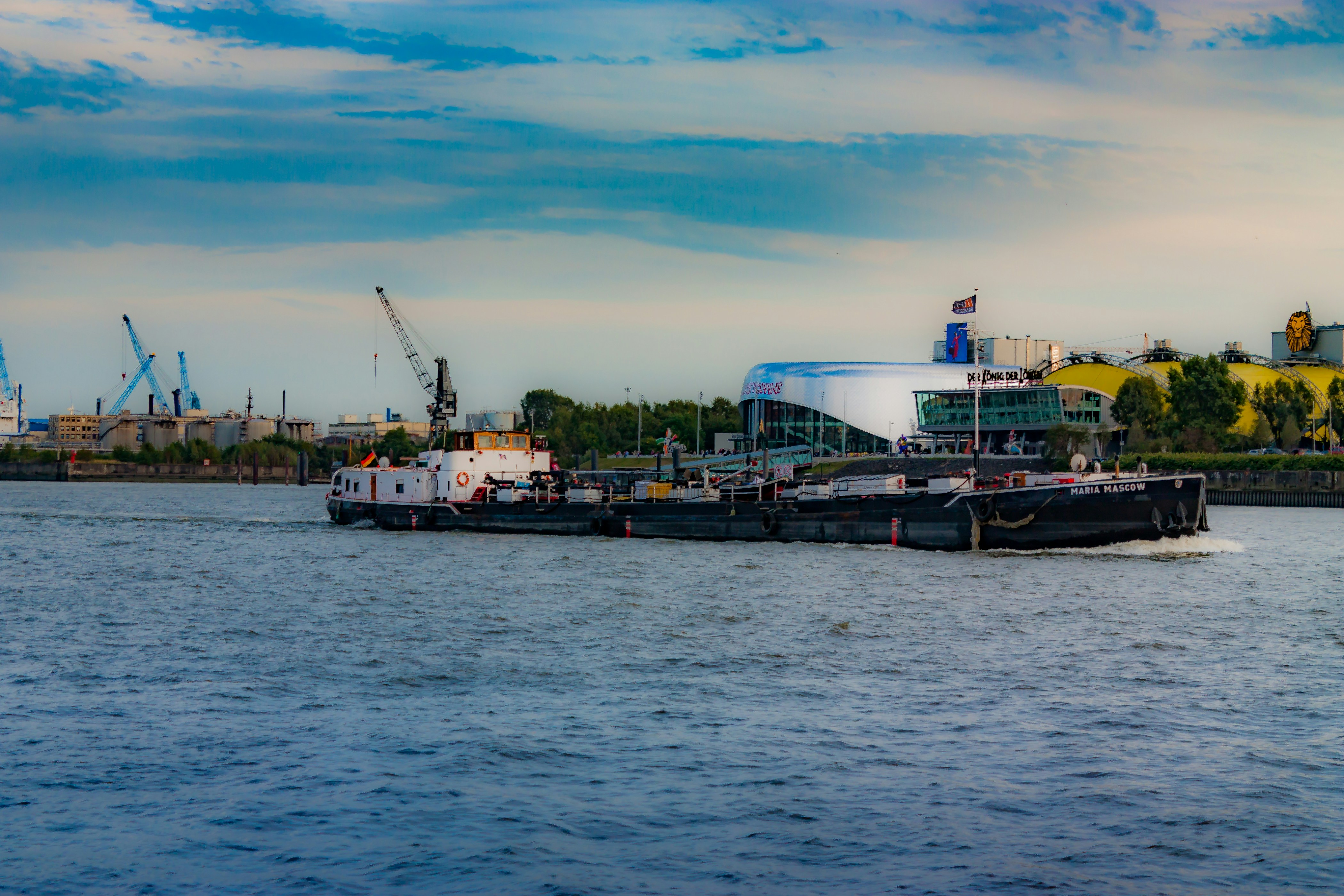 Photo by bernhard_dinger