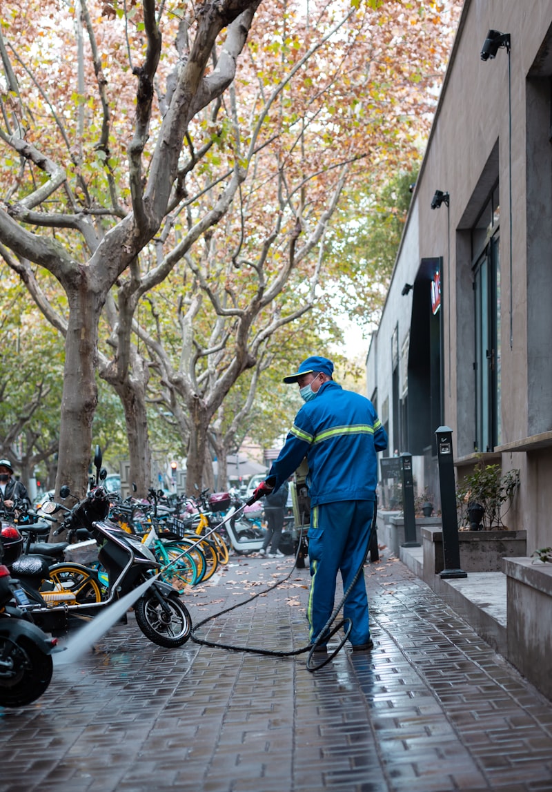 Residential pressure washing