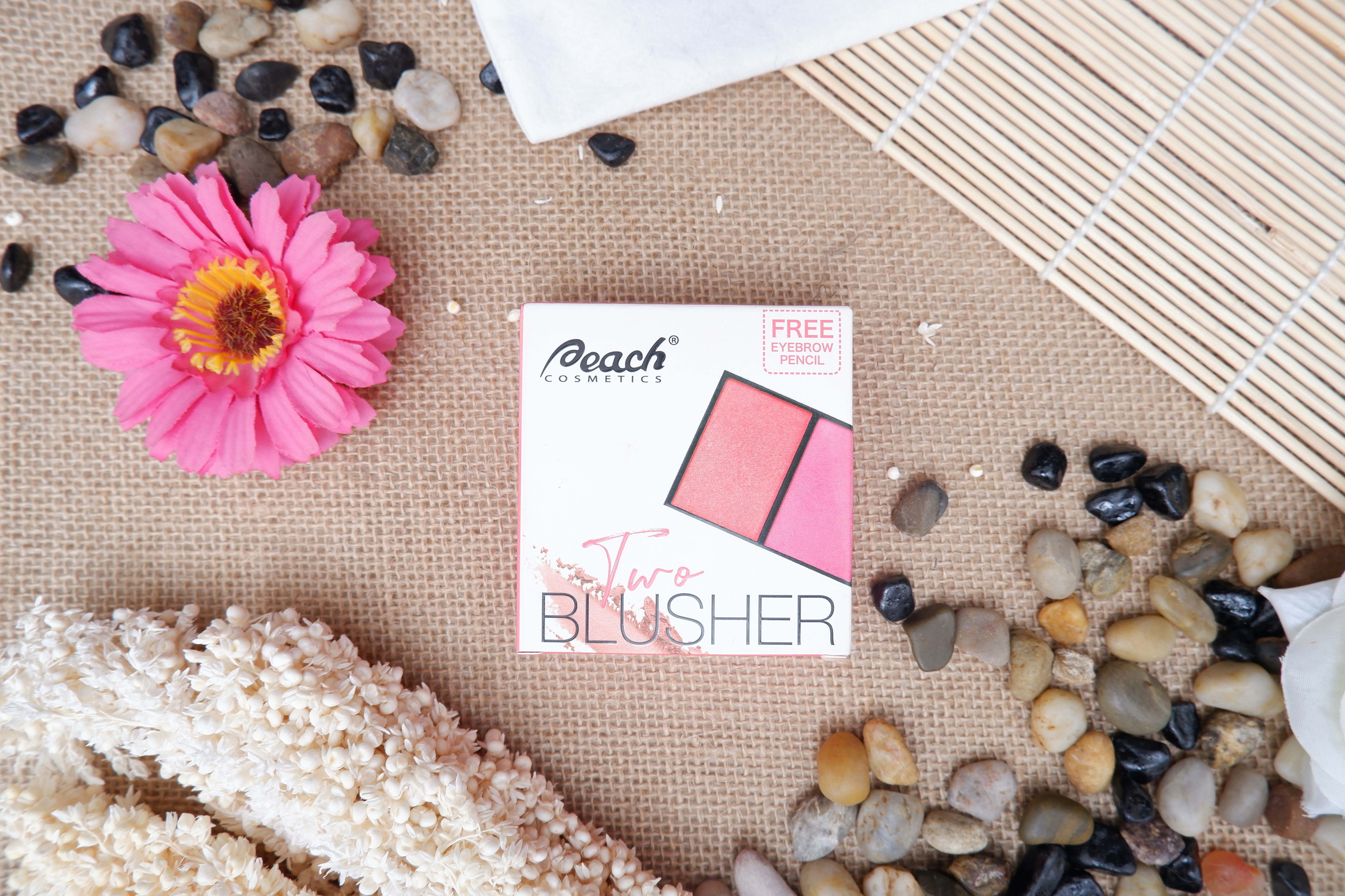 Floral textile cosmetics