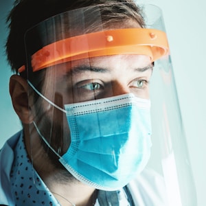 Dr. Roberto Hernandez