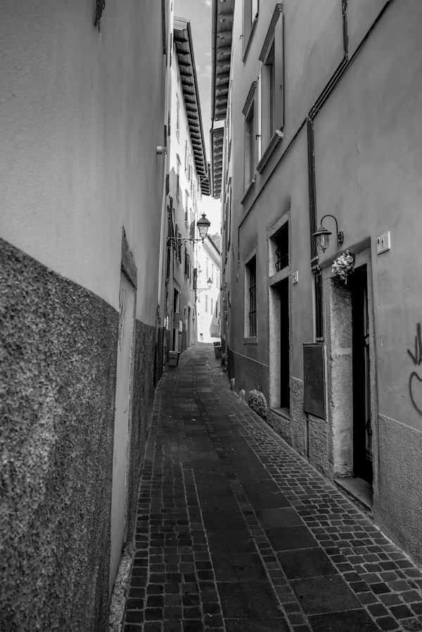 Exploring Rovereto's Authentic Cuisine: Local Dishes, Famous Restaurants, and Traditional Recipes