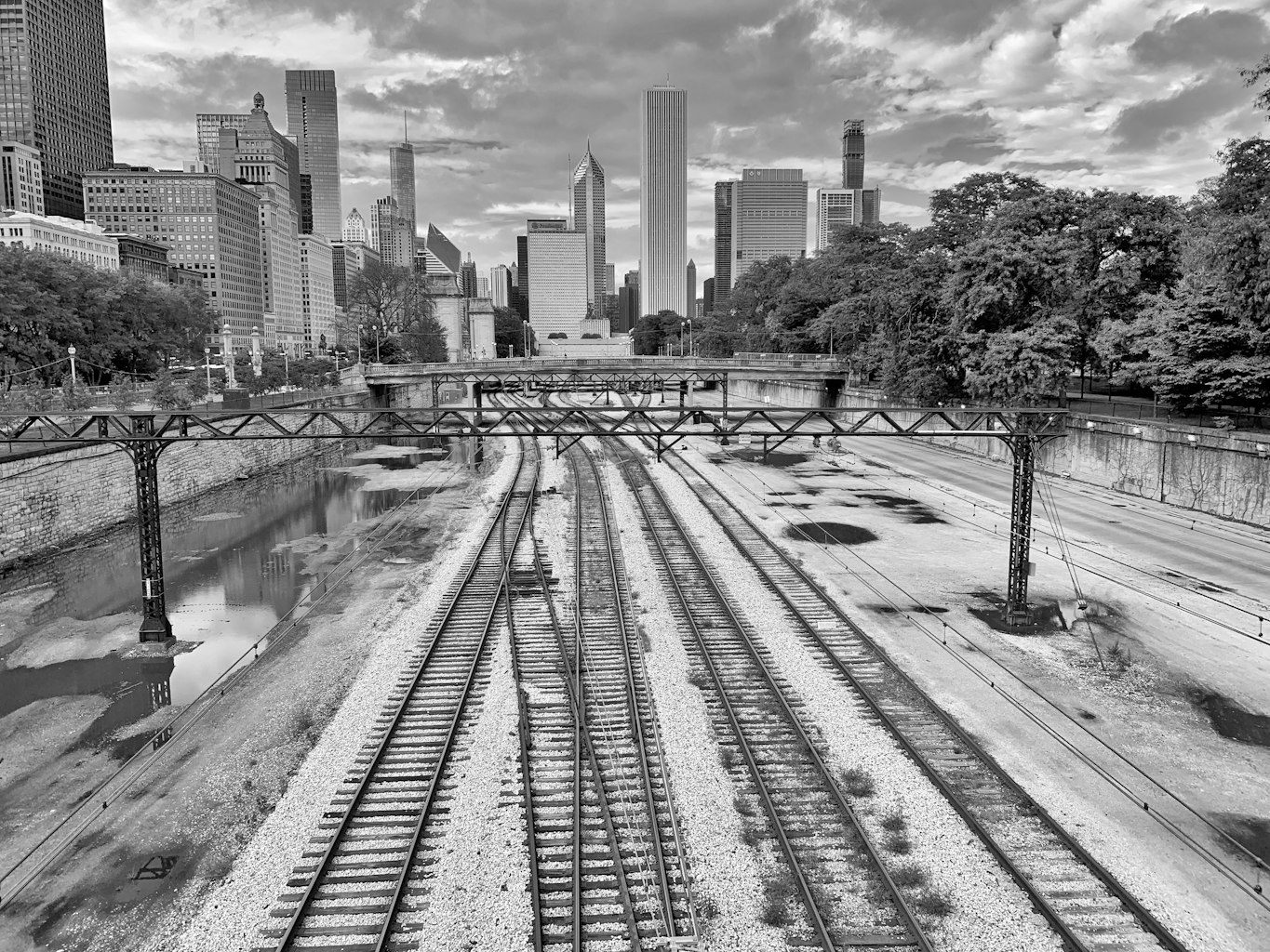 How Chicago Made the American Midwest