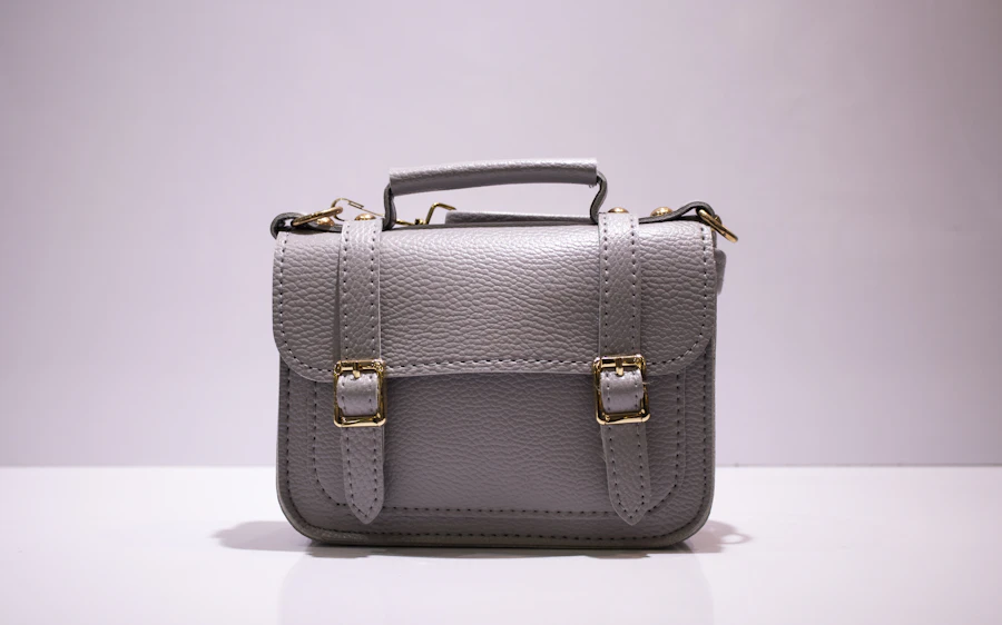 Bridal box bag editorial