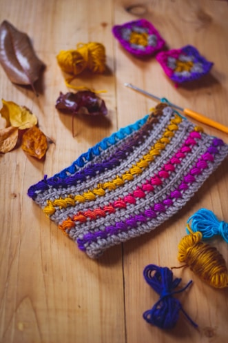 yellow and blue knit textile